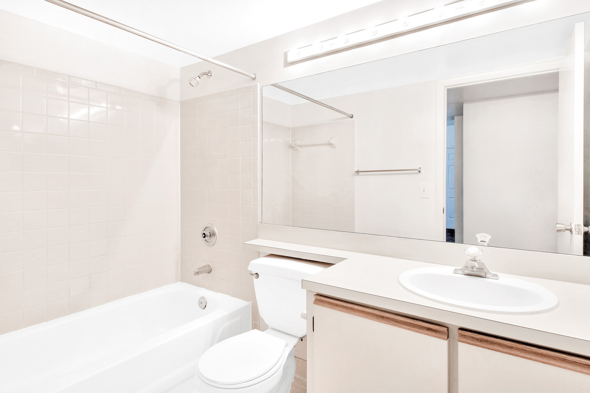 The interior of a bathroom at The Reserve at Ashely Lake apartments.