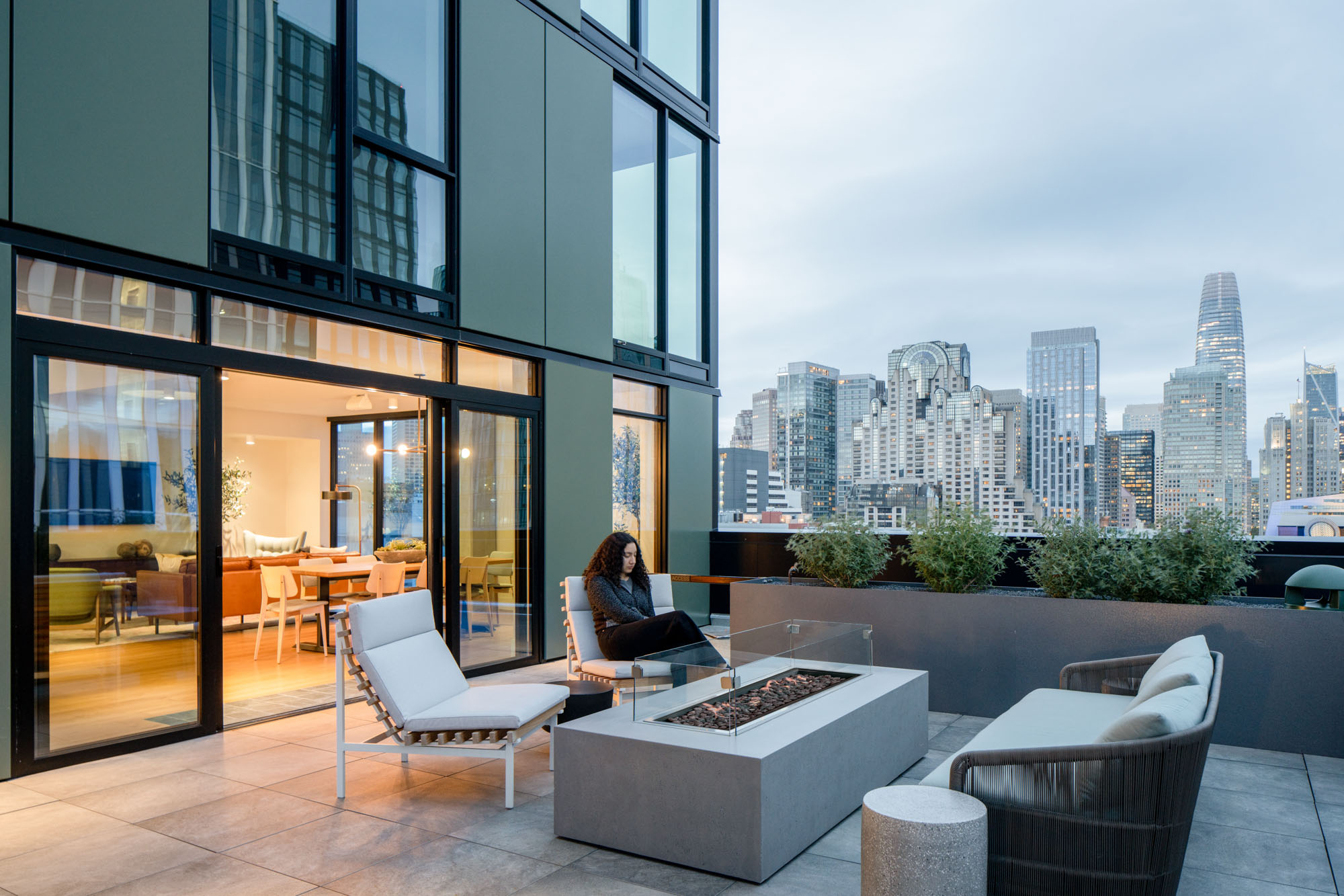 The terrace in The George in San Francisco.