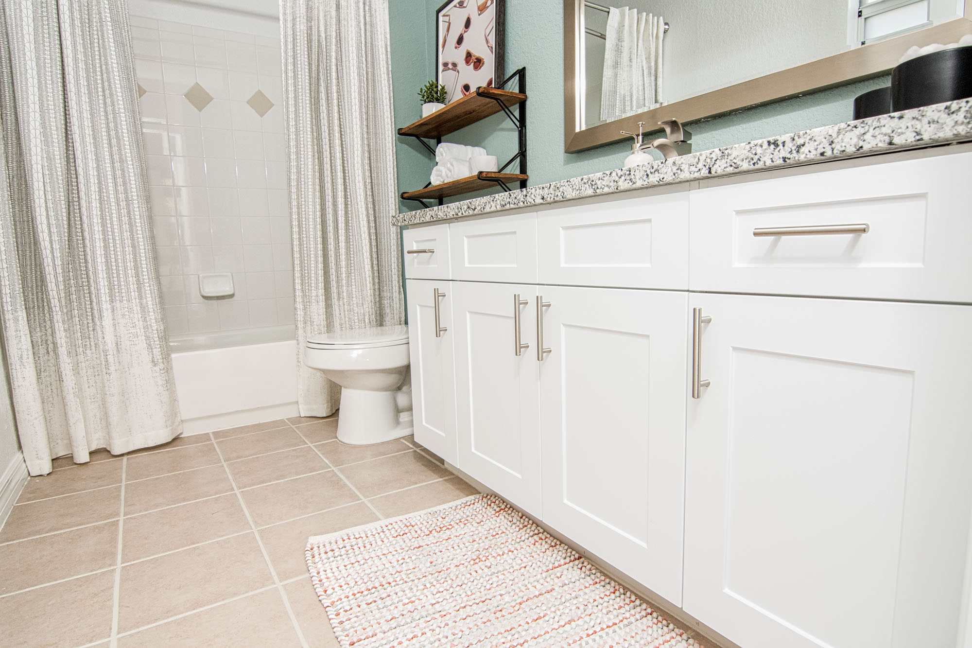 A bathroom at Solano at Miramar apartments in Miramar, FL.