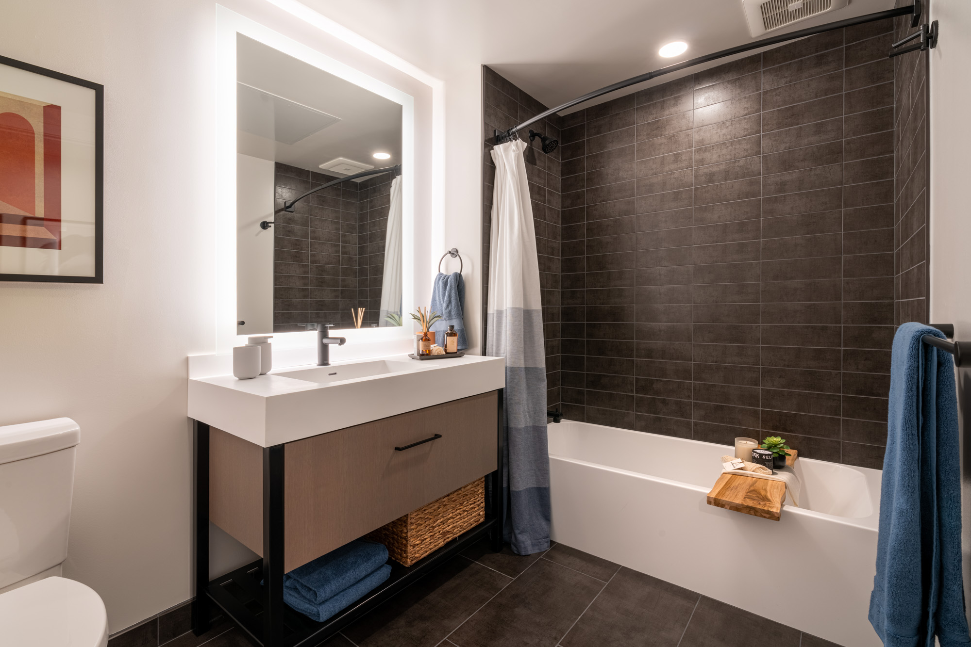 An apartment bathroom at The George apartments in San Francisco, CA