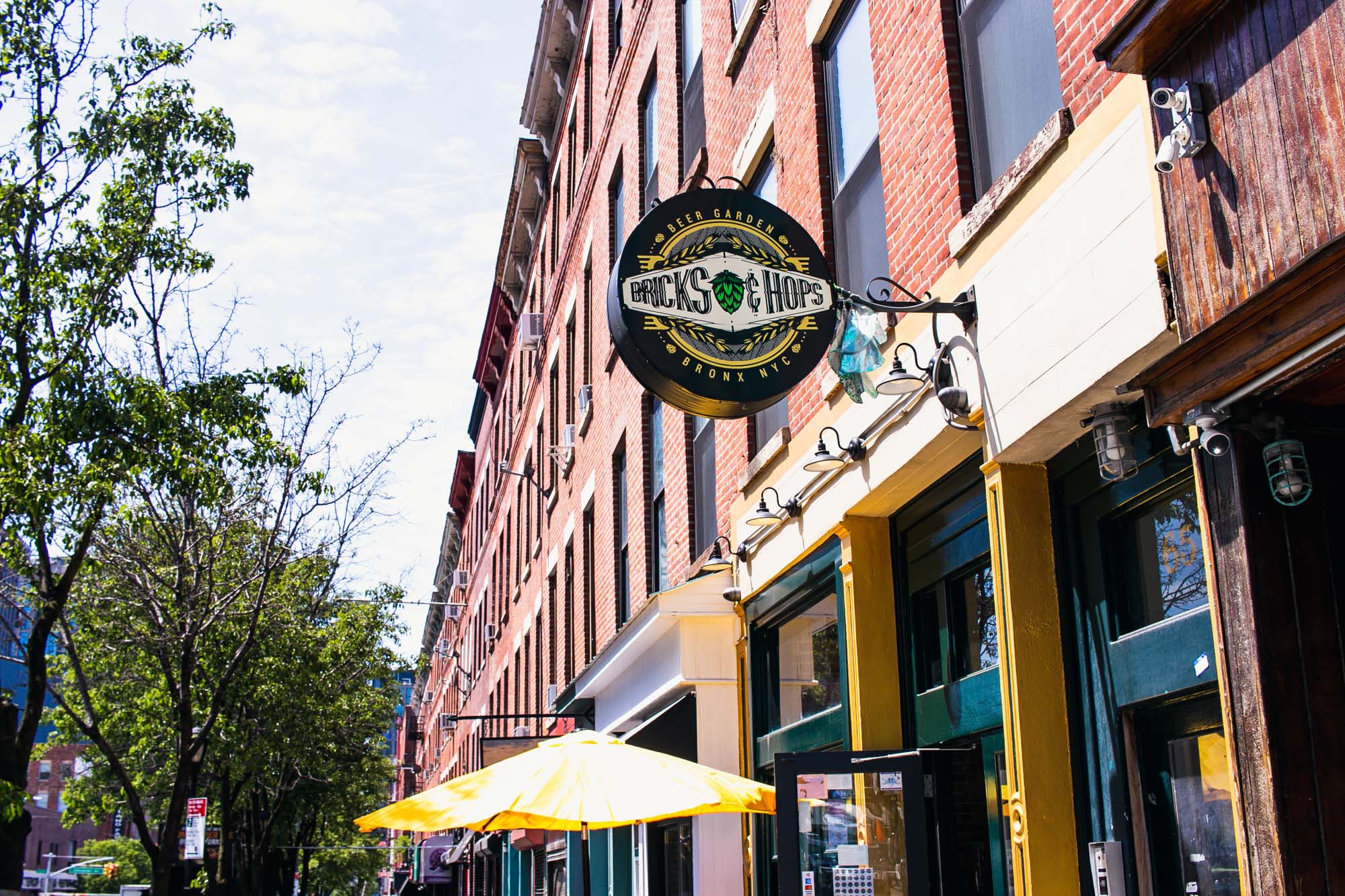 A restaurant near Lincoln at Bankside in the Bronx, NY.