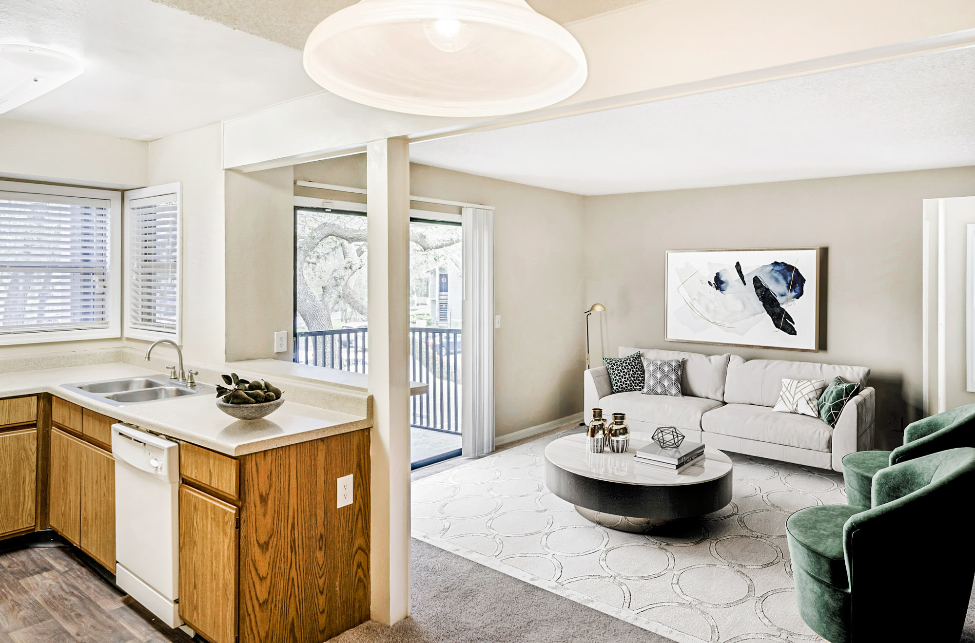 The interior of a living area at Oak Ramble apartments in Tampa, FL.