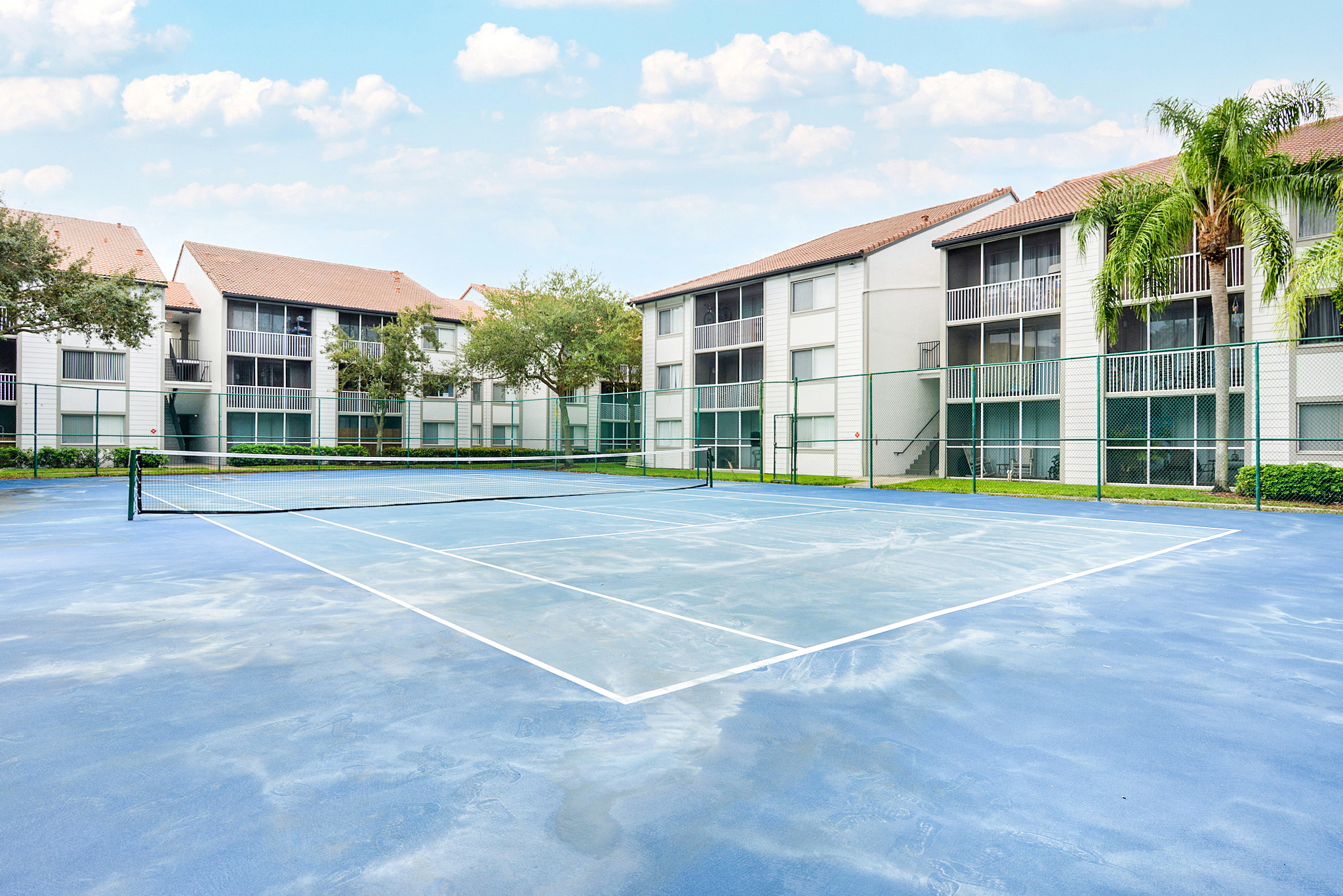 The tennis court at Sabal Point in Fort Lauderdale, FL.