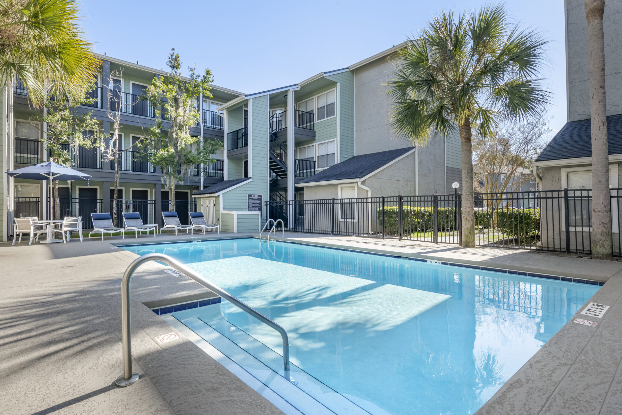 The pool at Brookwood Club apartments in Jacksonville, FL.