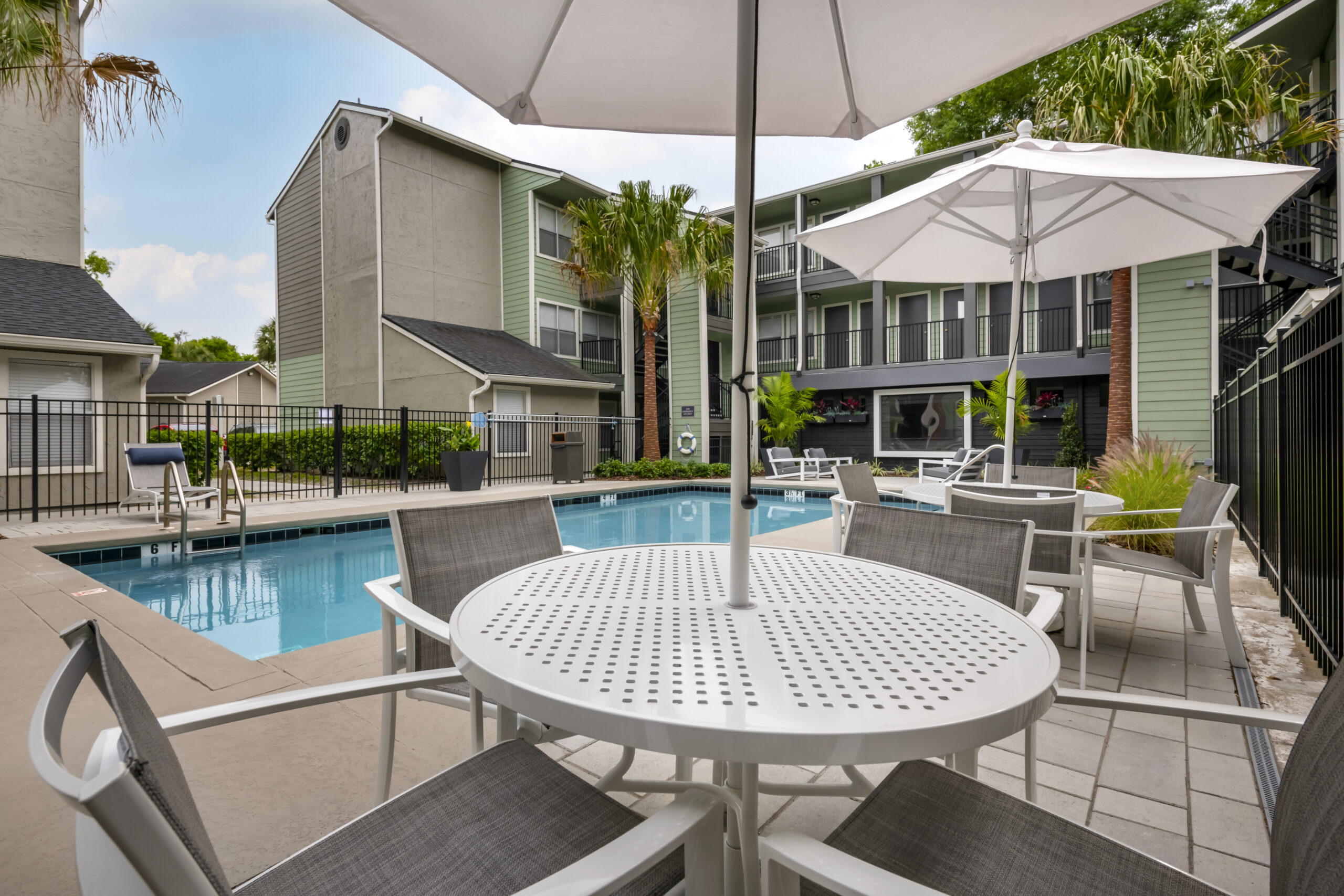 The pool at Brookwood Club apartments in Jacksonville, FL.