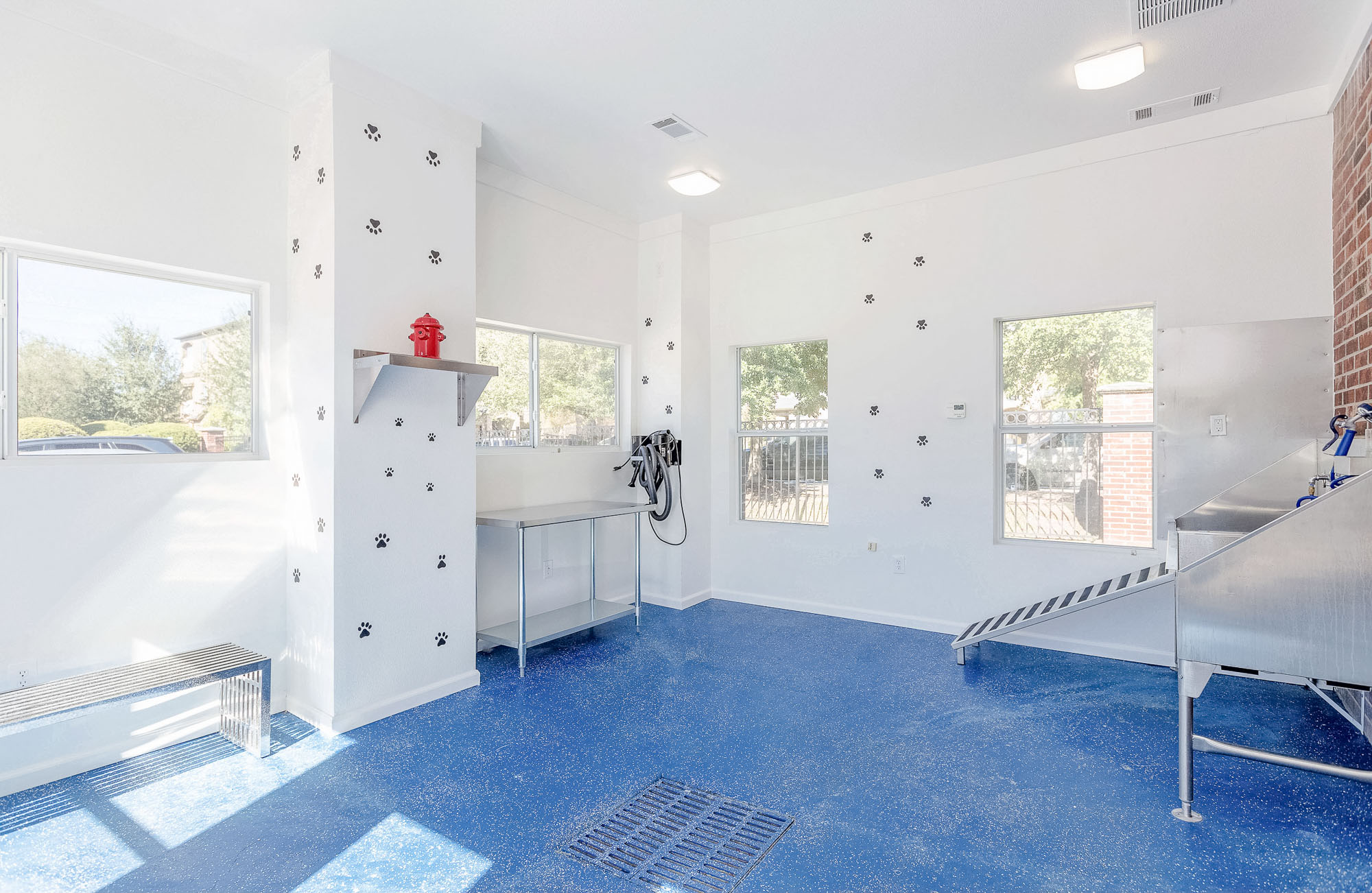 The dog bath at The Villas at Shadow Creek apartments in Houston, TX.