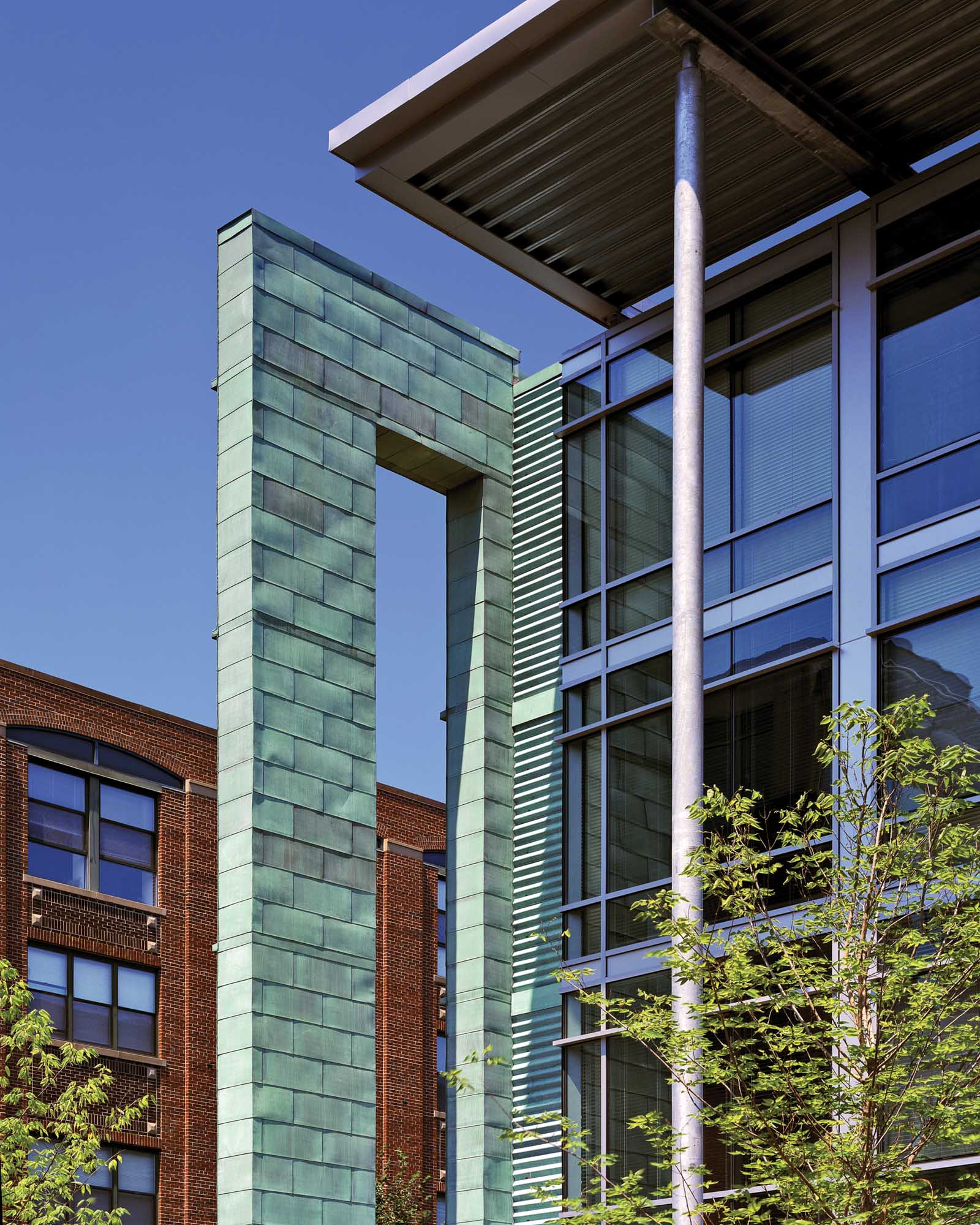 Top corner view of Loft23 apartments in University Park in Cambridge, MA