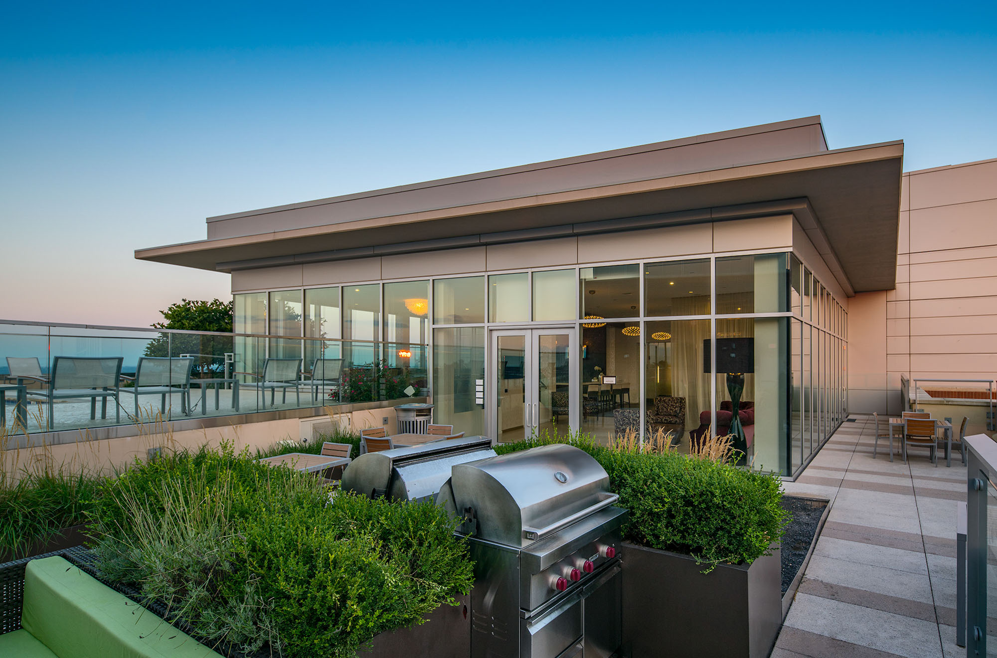 The Roof Deck at 8241 Broad apartments in McLean, Virginia.