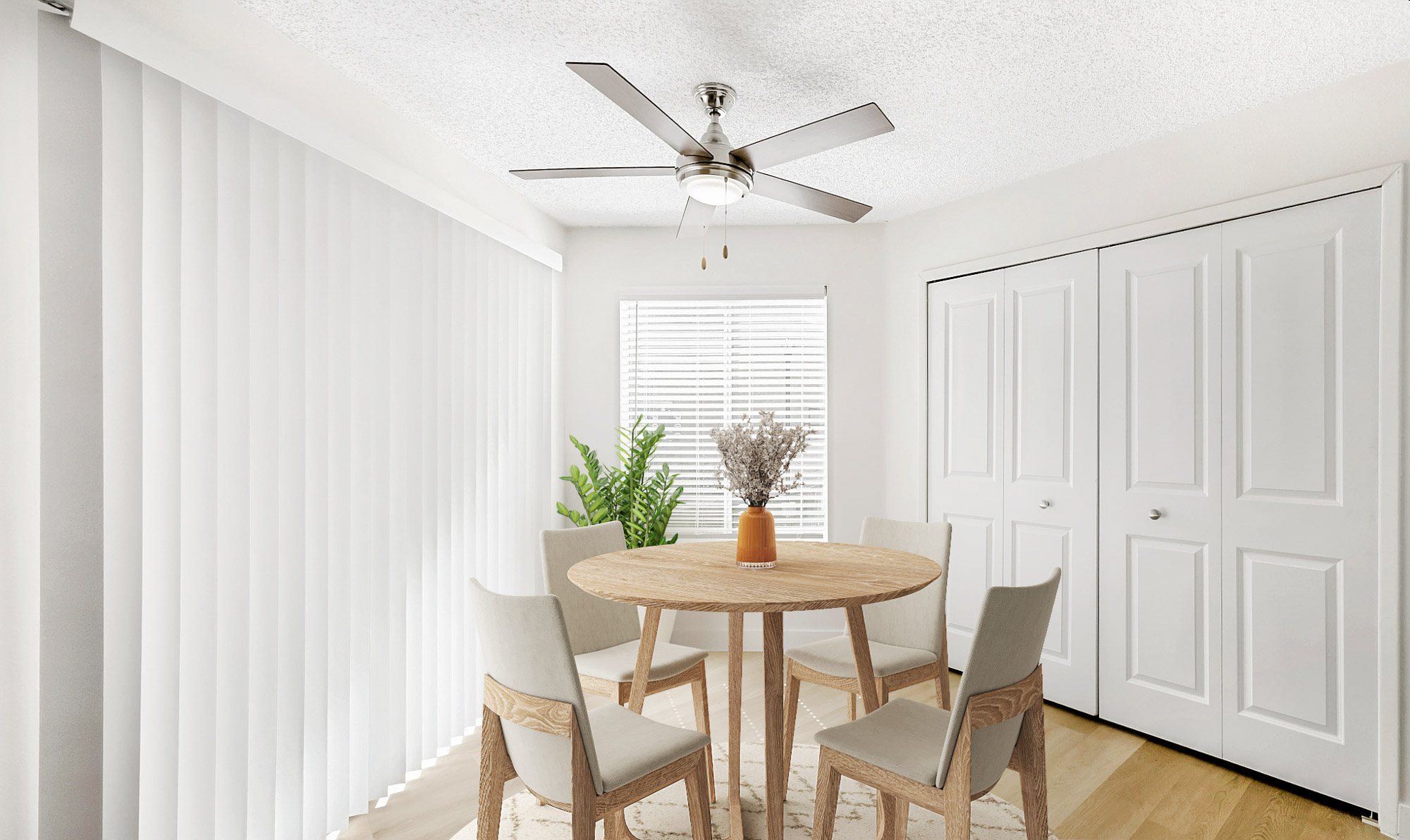 The dining area at Meadow Glen in Phoenix, AZ.