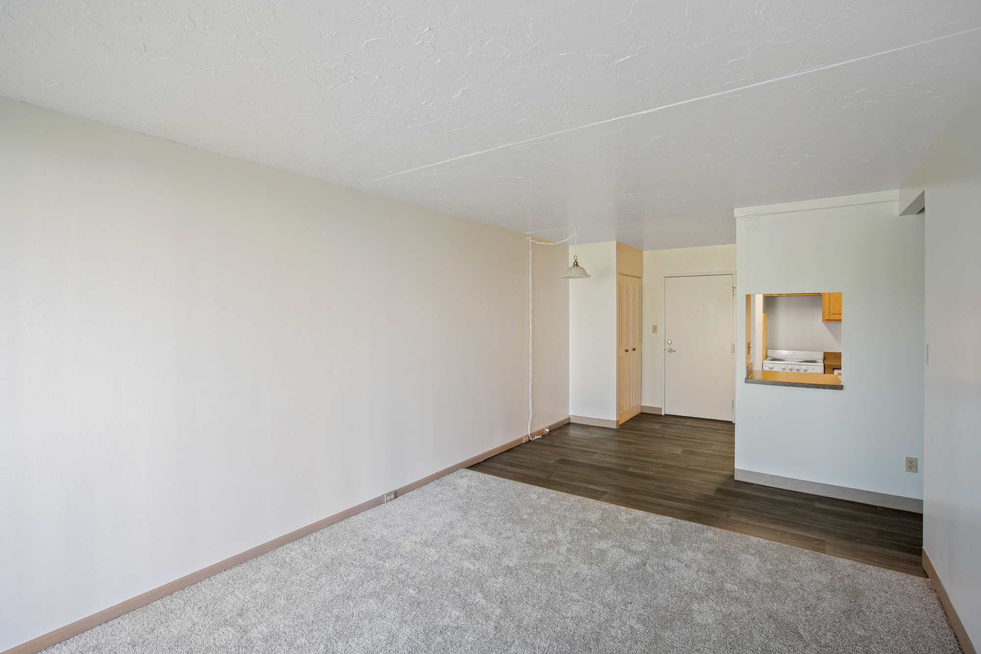 Living room at Independence Place apartments in Parma Heights, OH