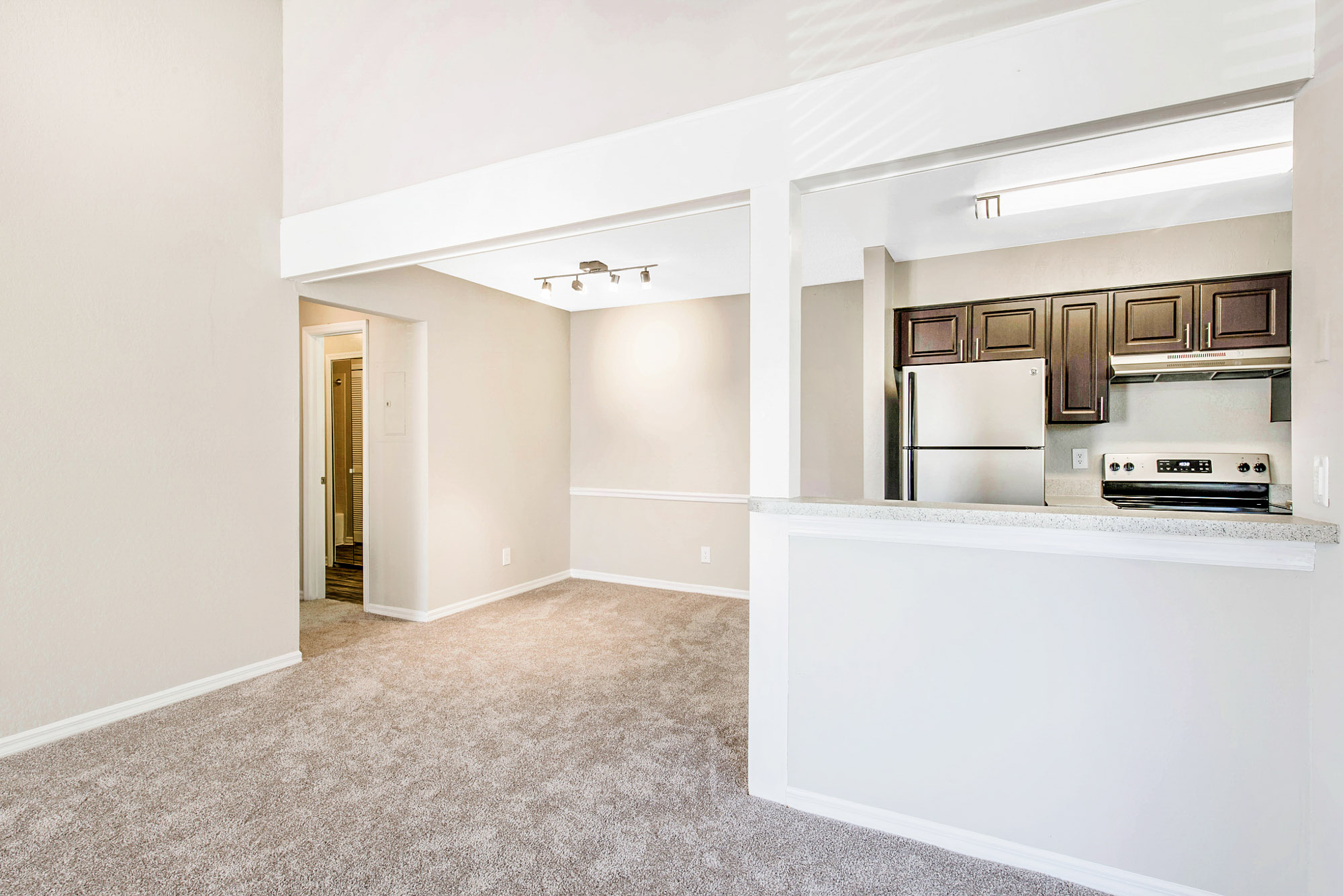 The interior of a living area at Oak Ramble apartments in Tampa, FL.