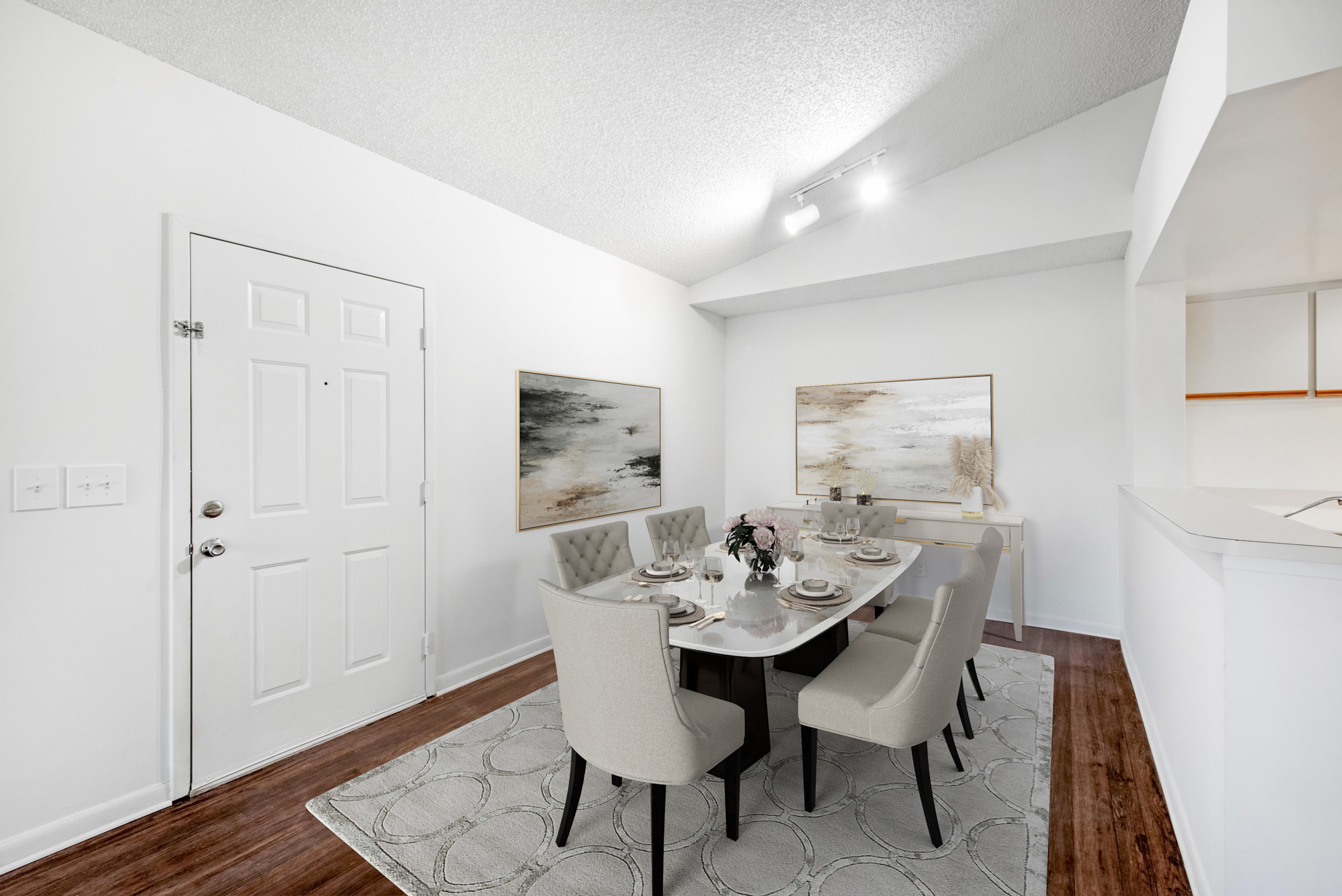 The interior of a dining area at The Reserve at Ashely Lake apartments.