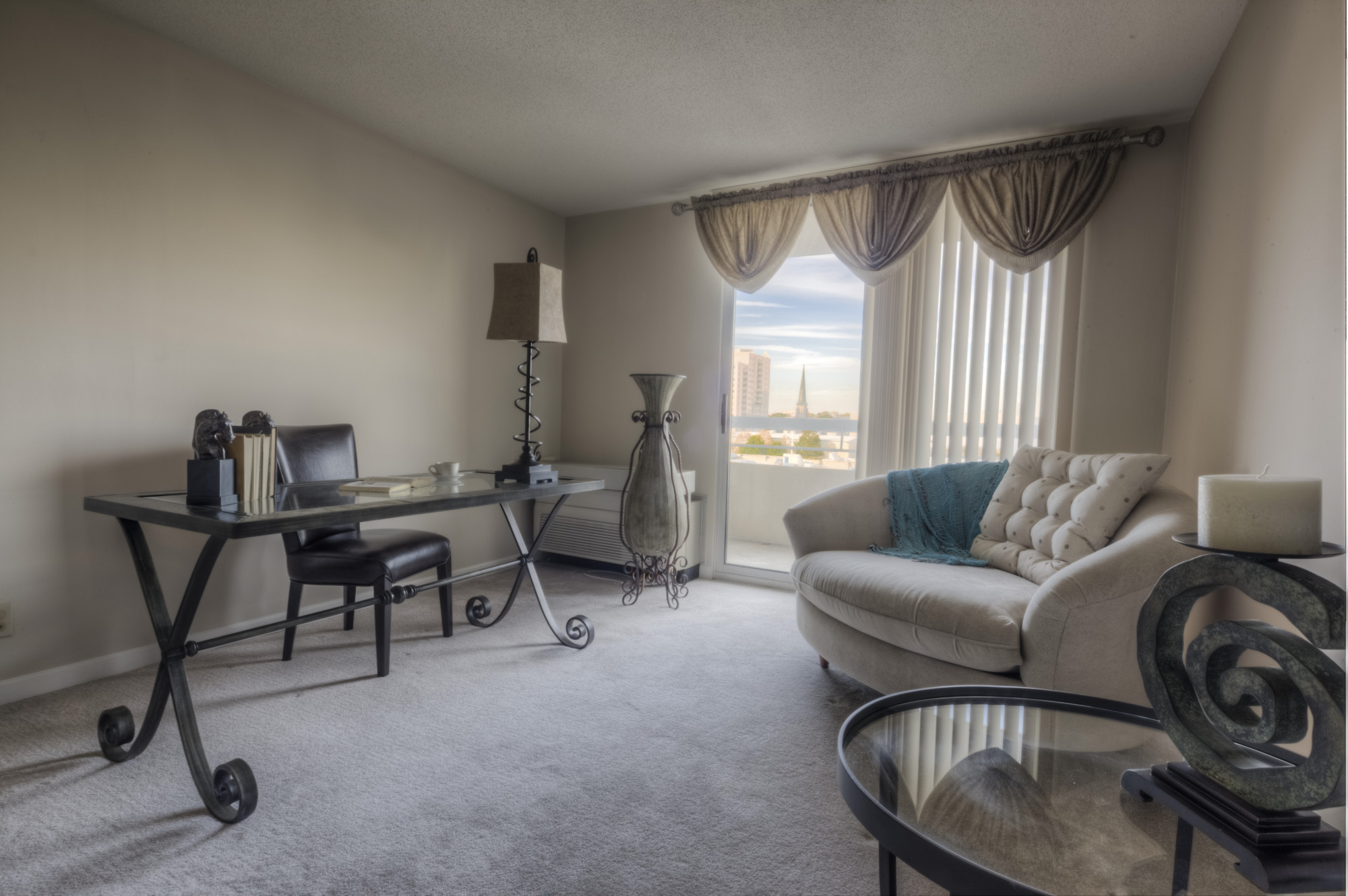 Living area at One Franklin Town in Philadelphia, PA