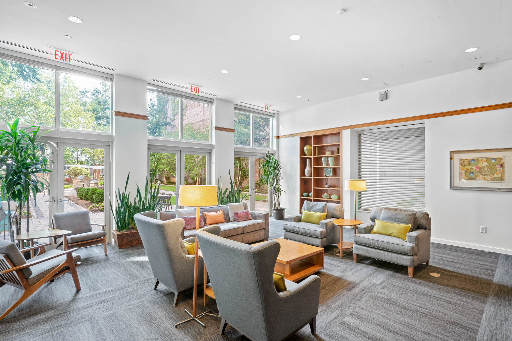 Indoor Seating area at 91 Sidney apartments in Cambridge, Massachusetts