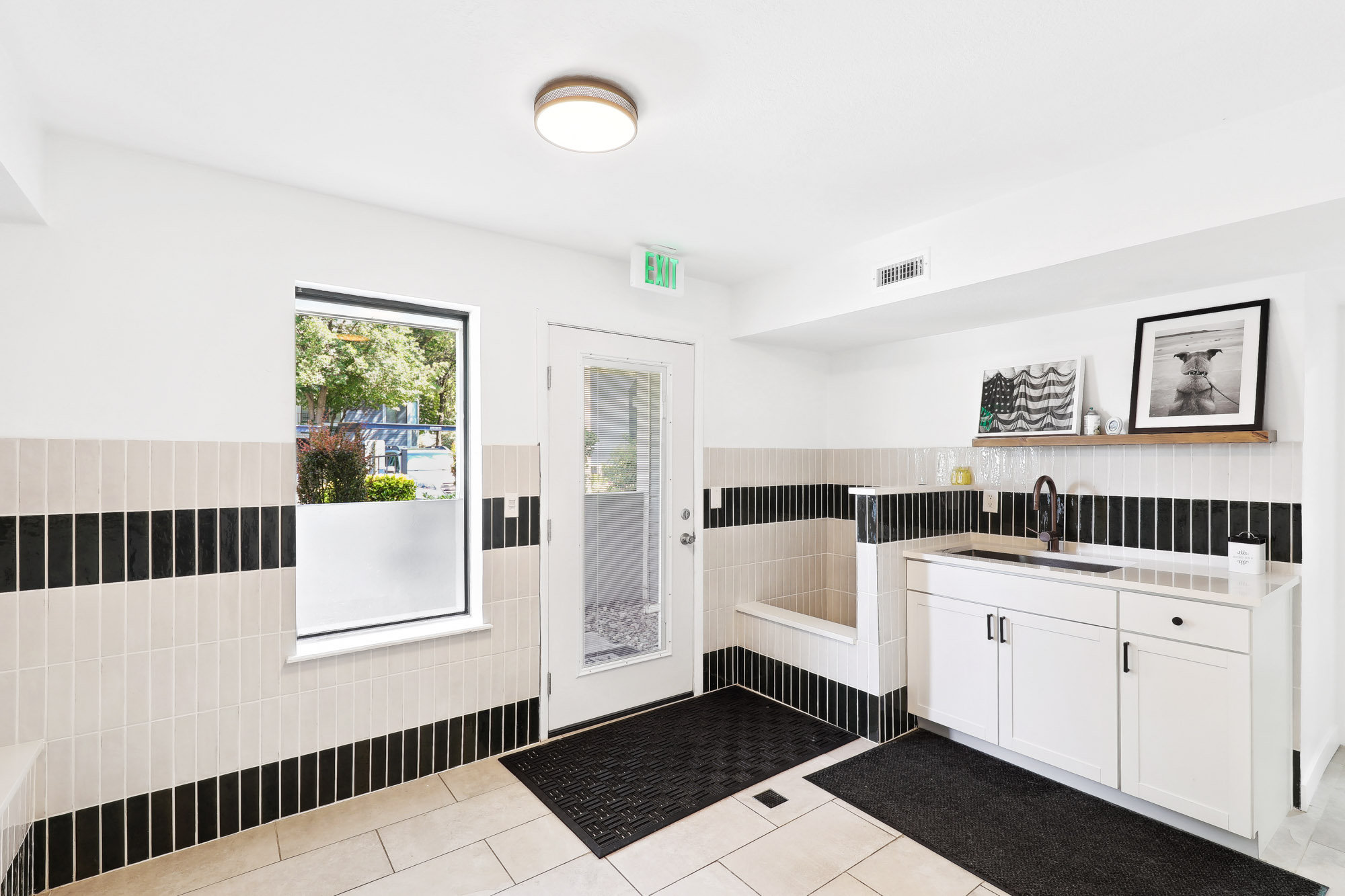 The pet spa at James Pointe apartments in Murray, Utah.