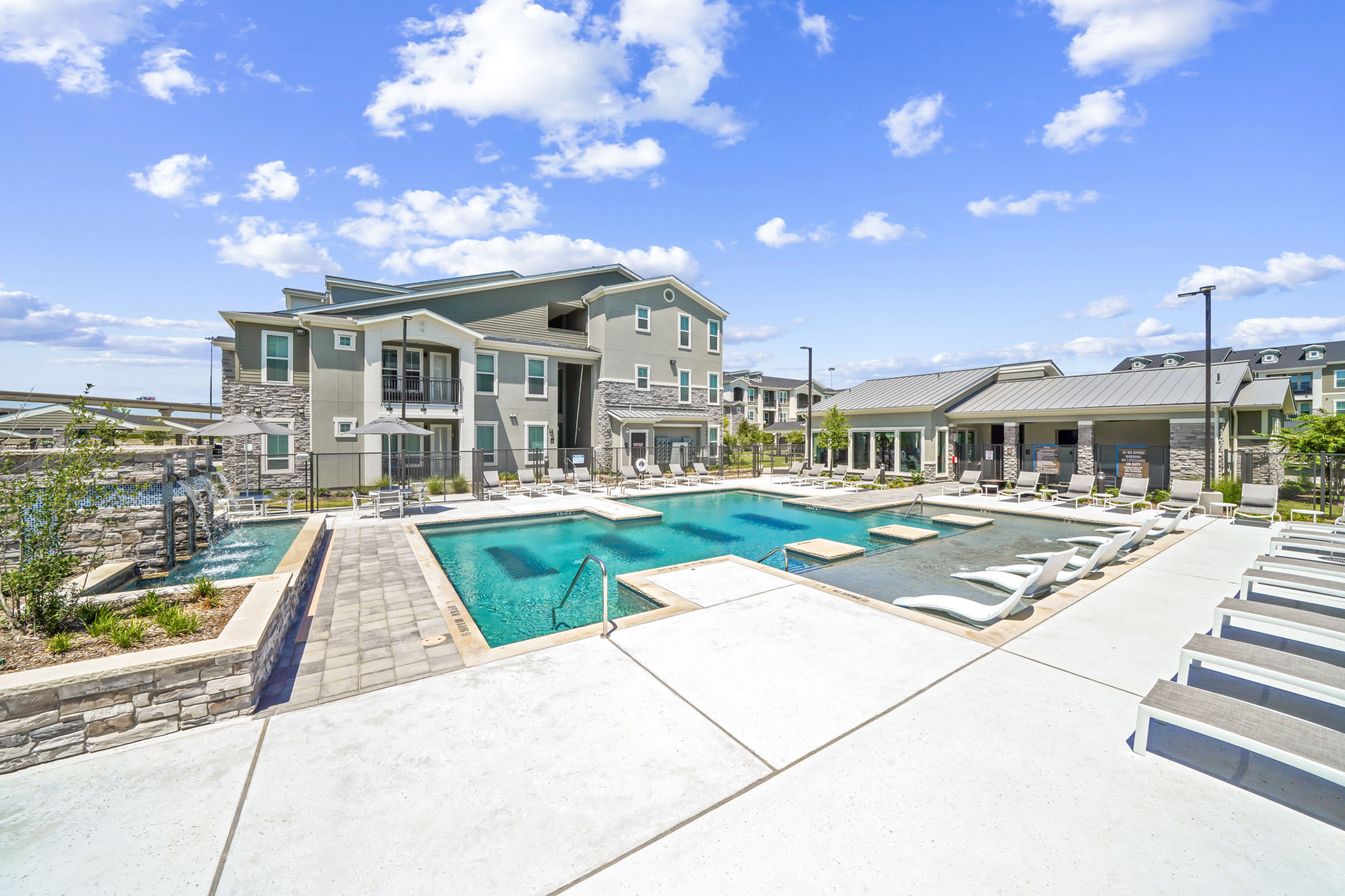 The pool at Embree Hill apartments in Dallas, TX.