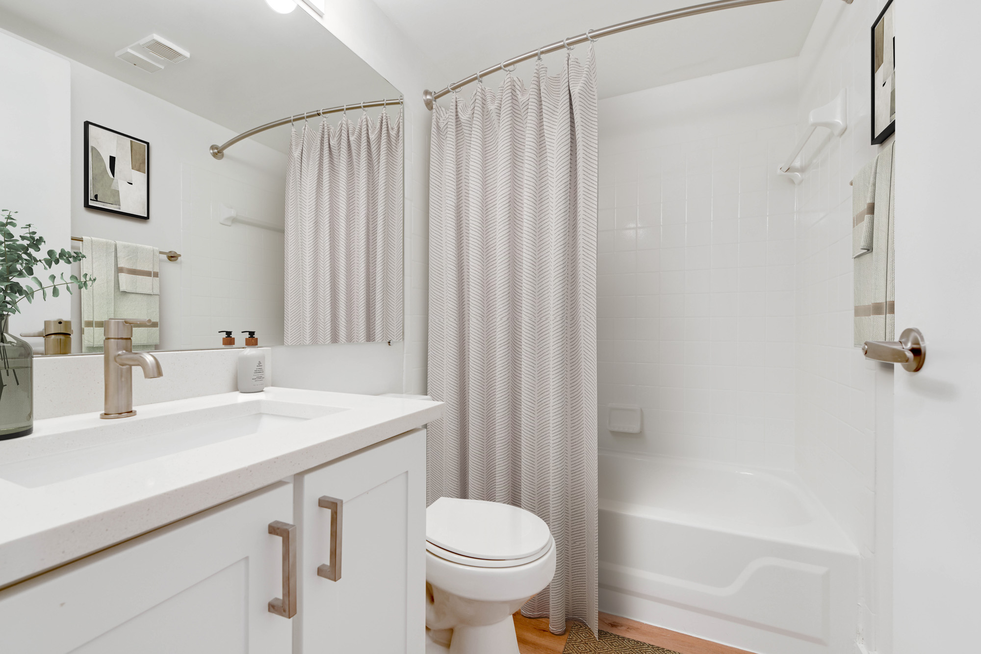 The interior of a bathroom at The Reserve at Ashely Lake apartments.