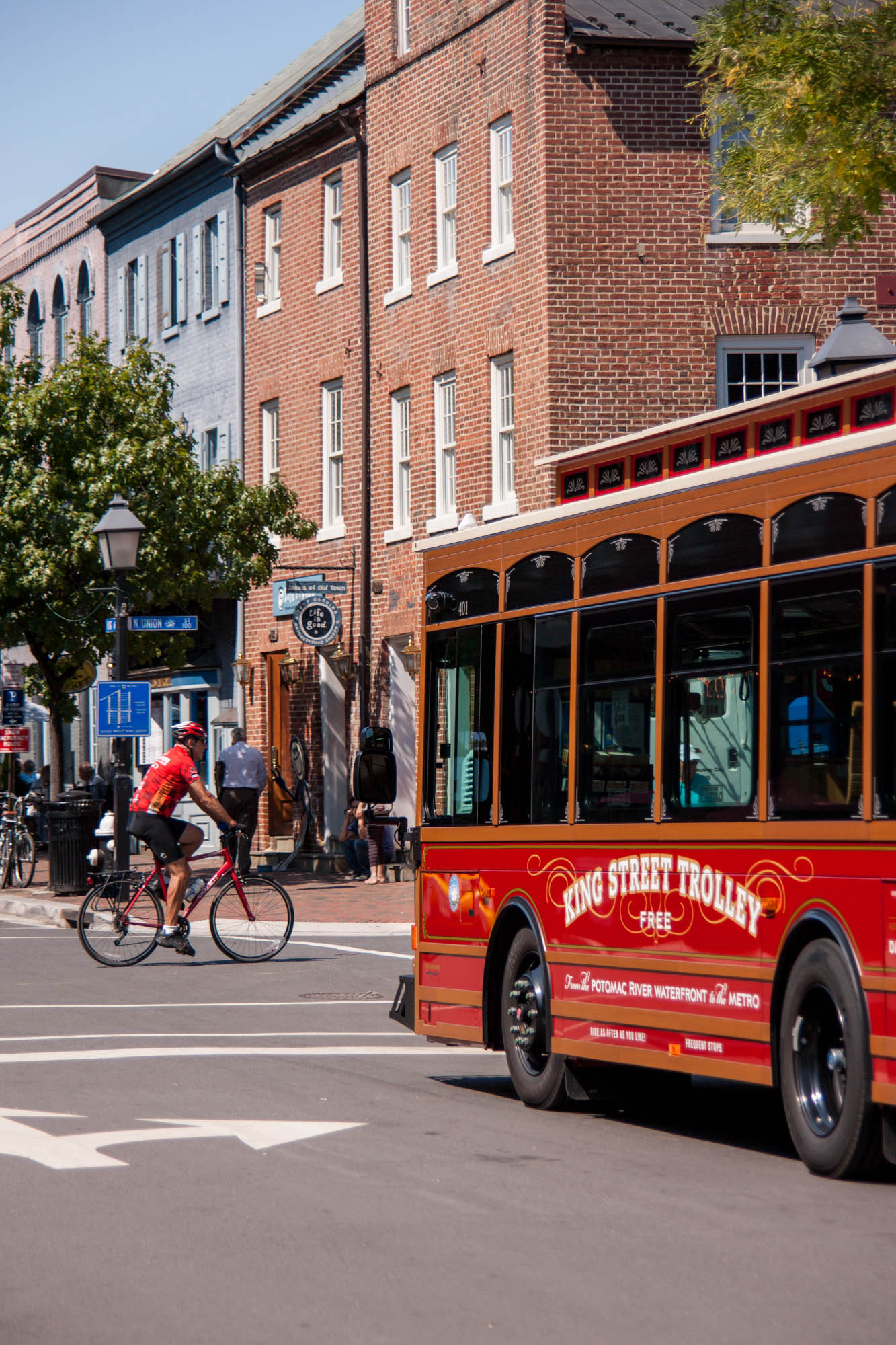 The town of Old Town, Alexandria near The Parker at Huntington Metro apartments.