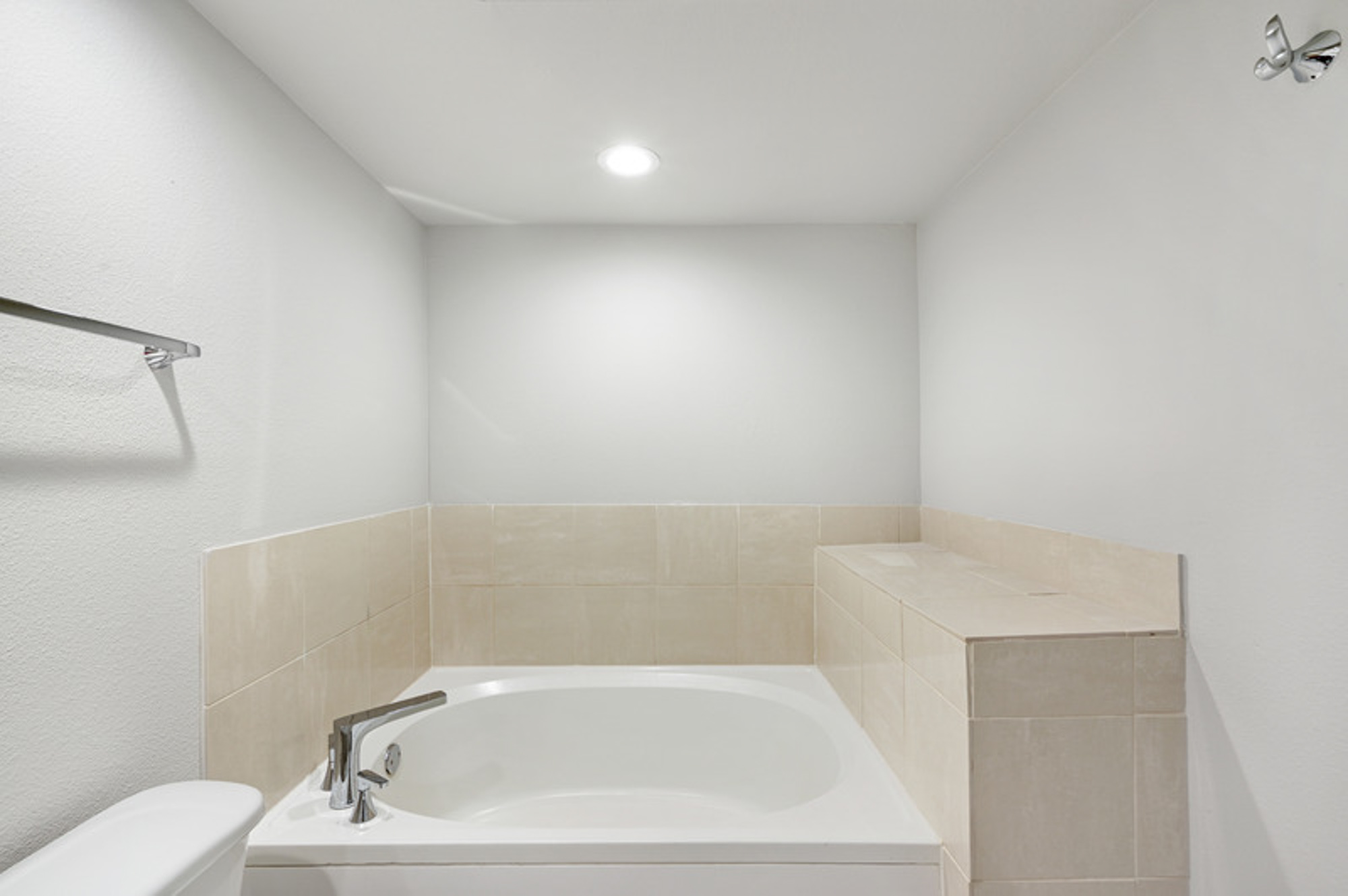 The bathroom in a Village on Memorial townhouse in Houston, TX.