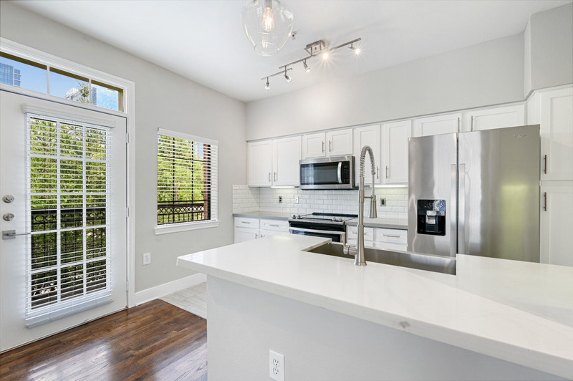 The kitchen in a Village on Memorial townhouse in Houston, TX.