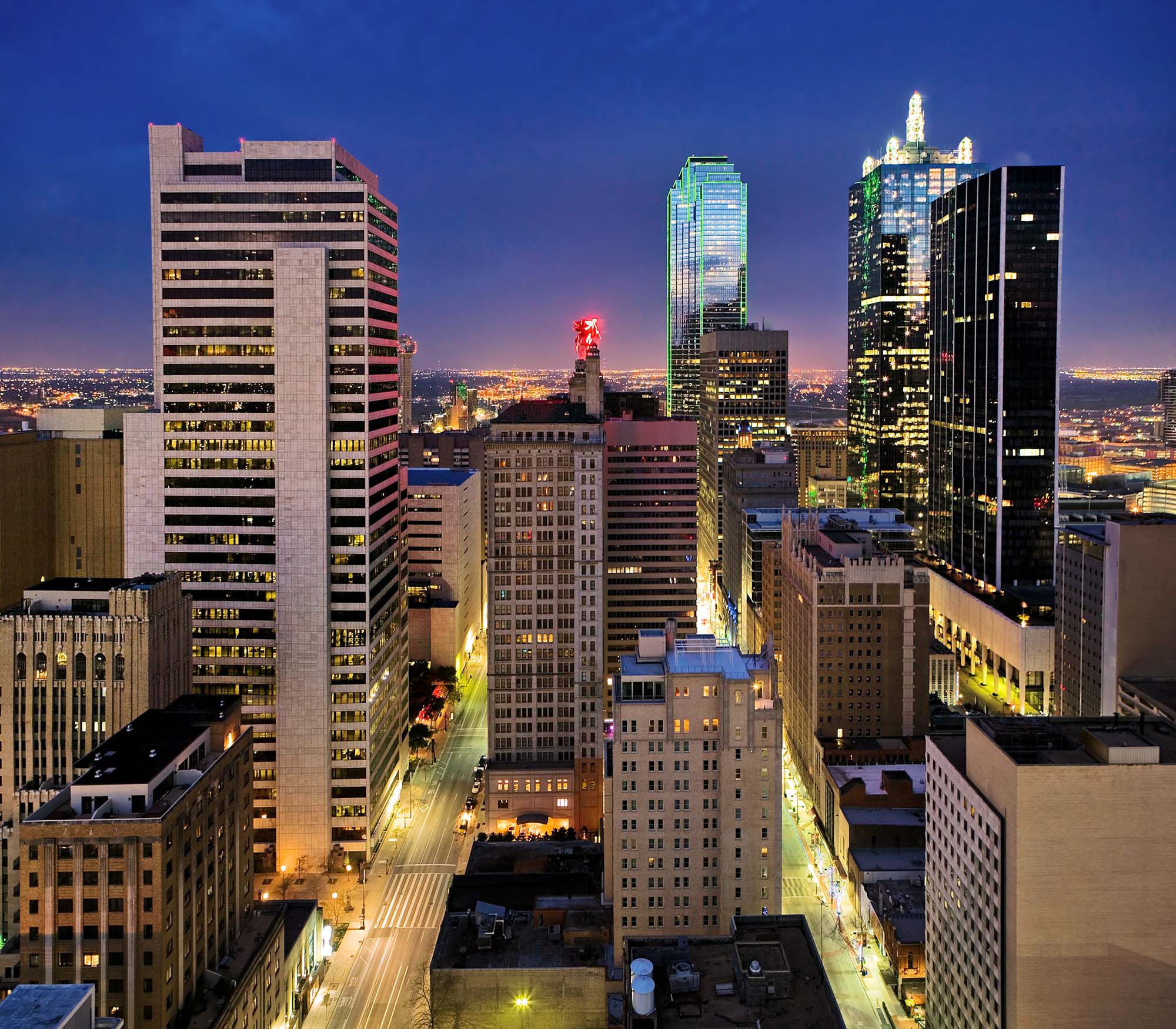 Dusk View at The Merc apartments in Mercantile Place in Dallas, TX