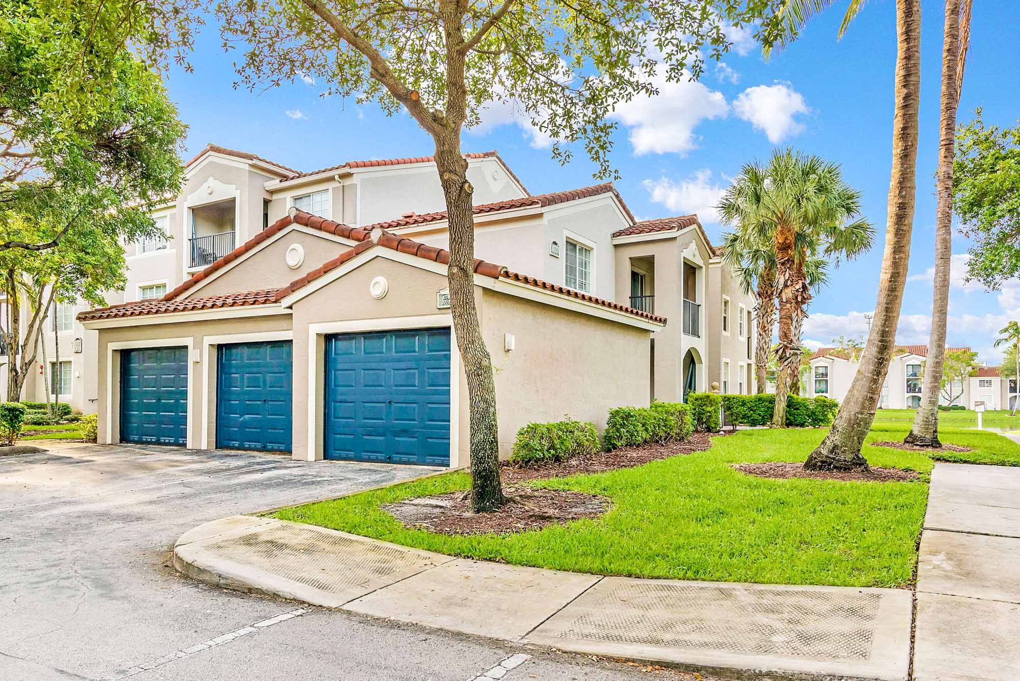 A garage at Miramar Lake apartments in Fort Lauderdale, FL.