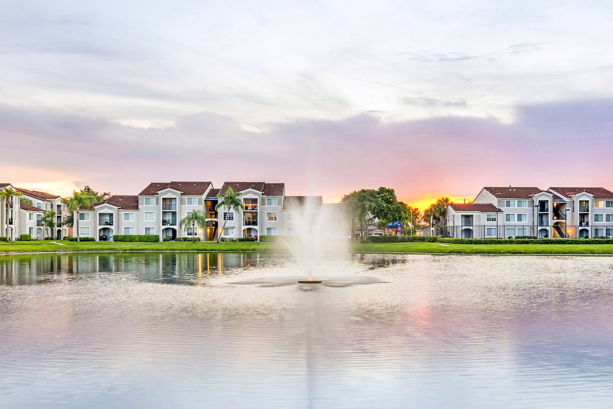 The lake at Miramar Lake apartments in Fort Lauderdale, FL.