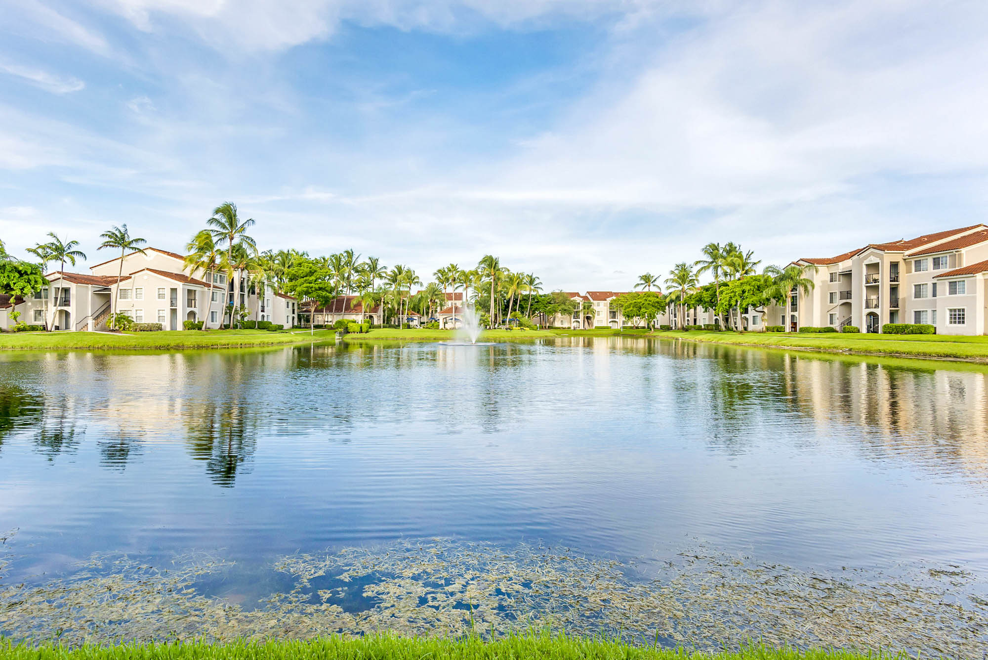 The lake at Miramar Lake apartments in Fort Lauderdale, FL.