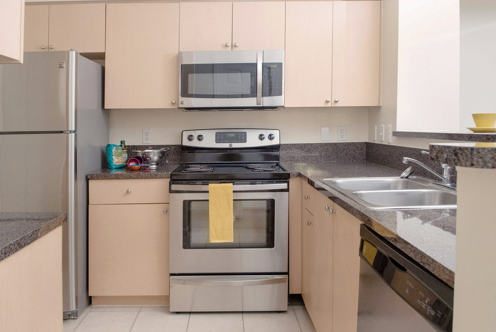 A kitchen in a Miramar Lakes apartment in Fort Lauderdale, FL