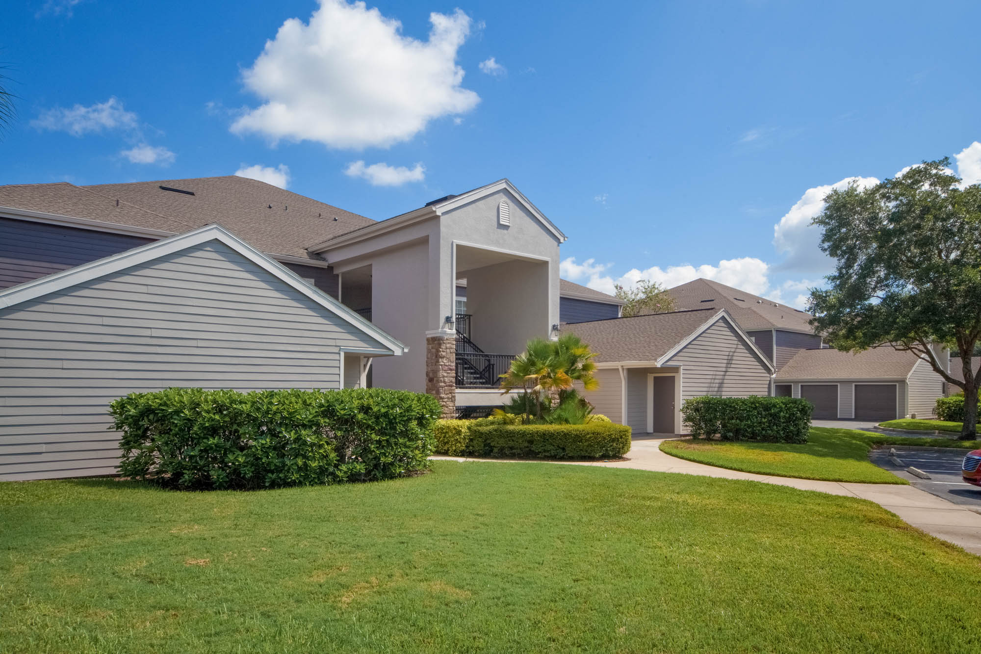 A building at Osprey Links at Hunter's Creek apartments in Orlando, Florida.