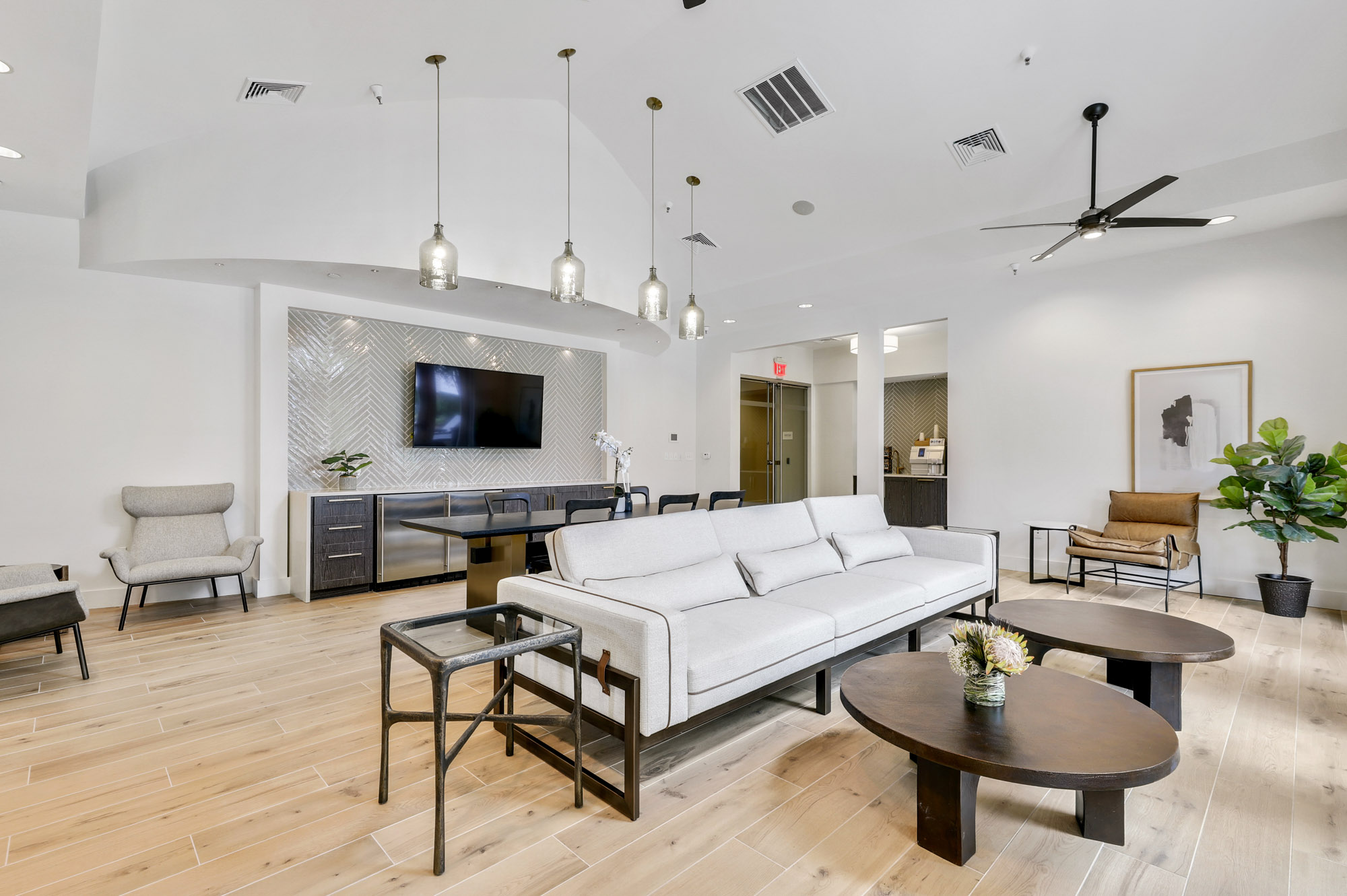 Pool Lounge at Cameron Court in Washington, DC