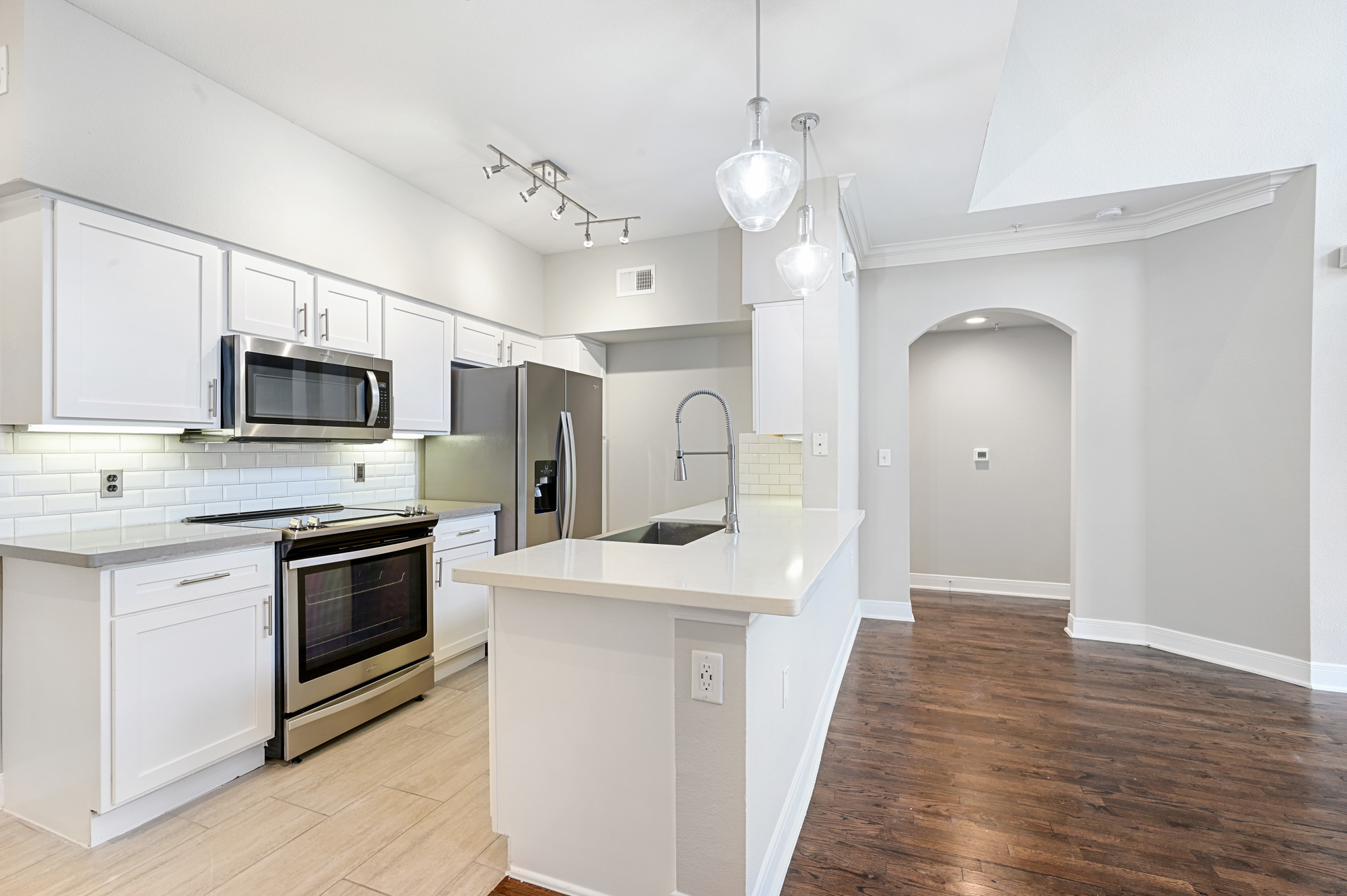 The kitchen in a Village on Memorial townhouse in Houston, TX.