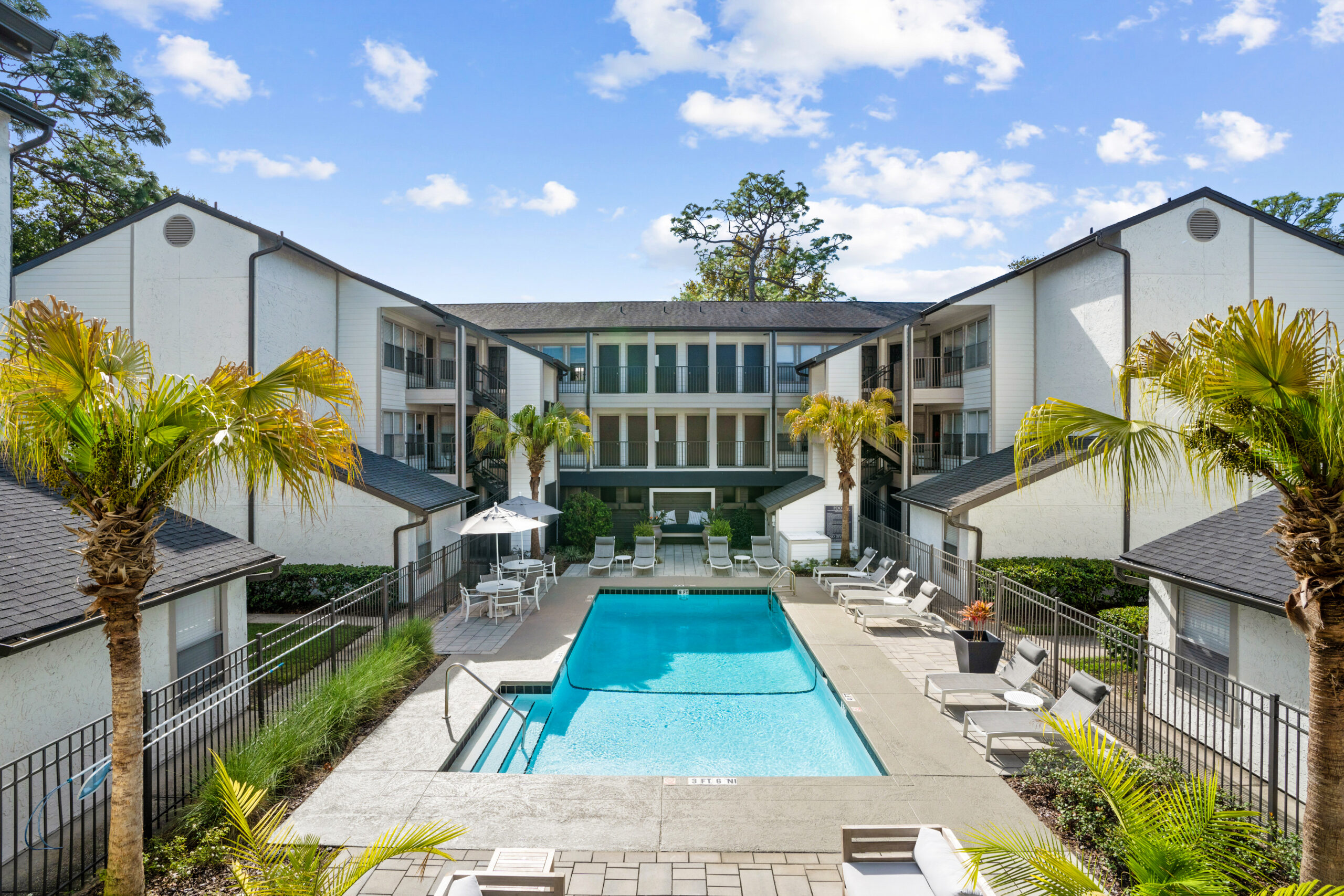 The pool at Brookwood Club apartments in Jacksonville, FL.