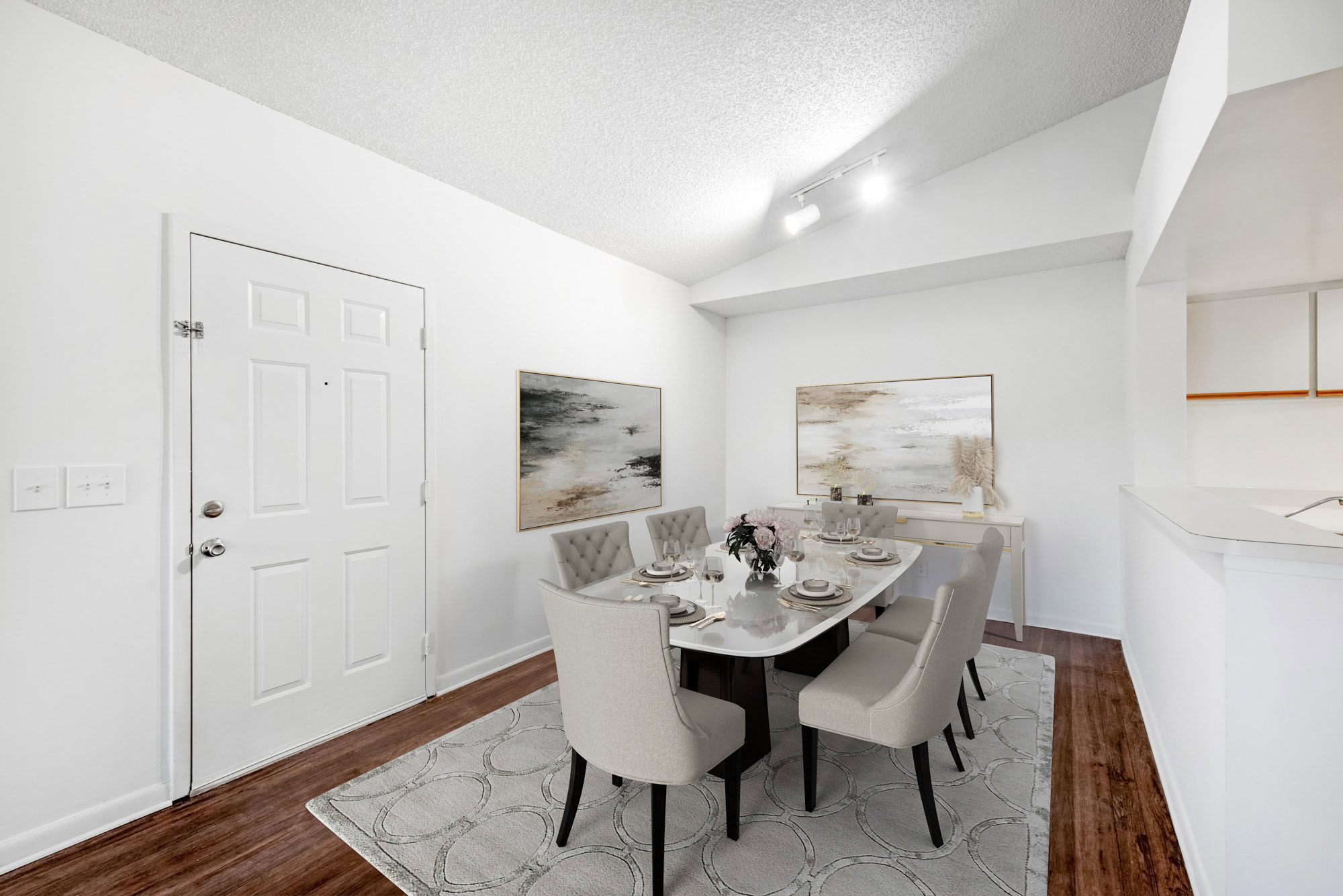 The interior of a dining area at The Reserve at Ashley Lake apartments.