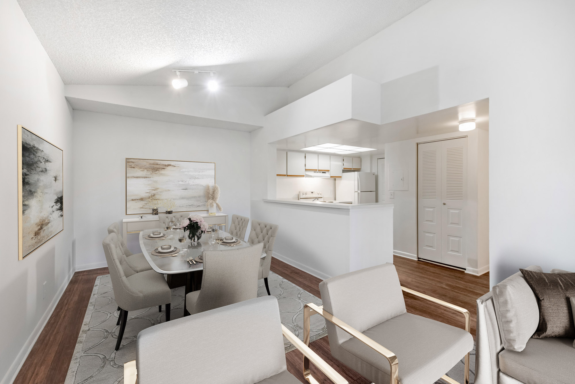 The interior of a dining area at The Reserve at Ashley Lake apartments.