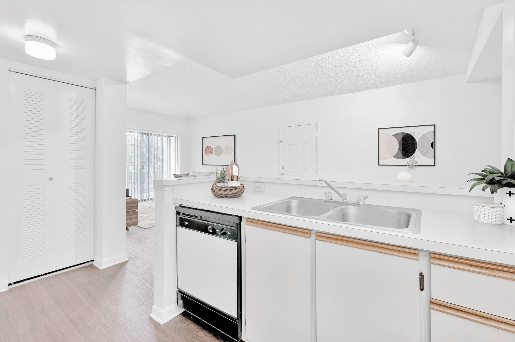 The interior of a kitchen at The Reserve at Ashley Lake apartments.