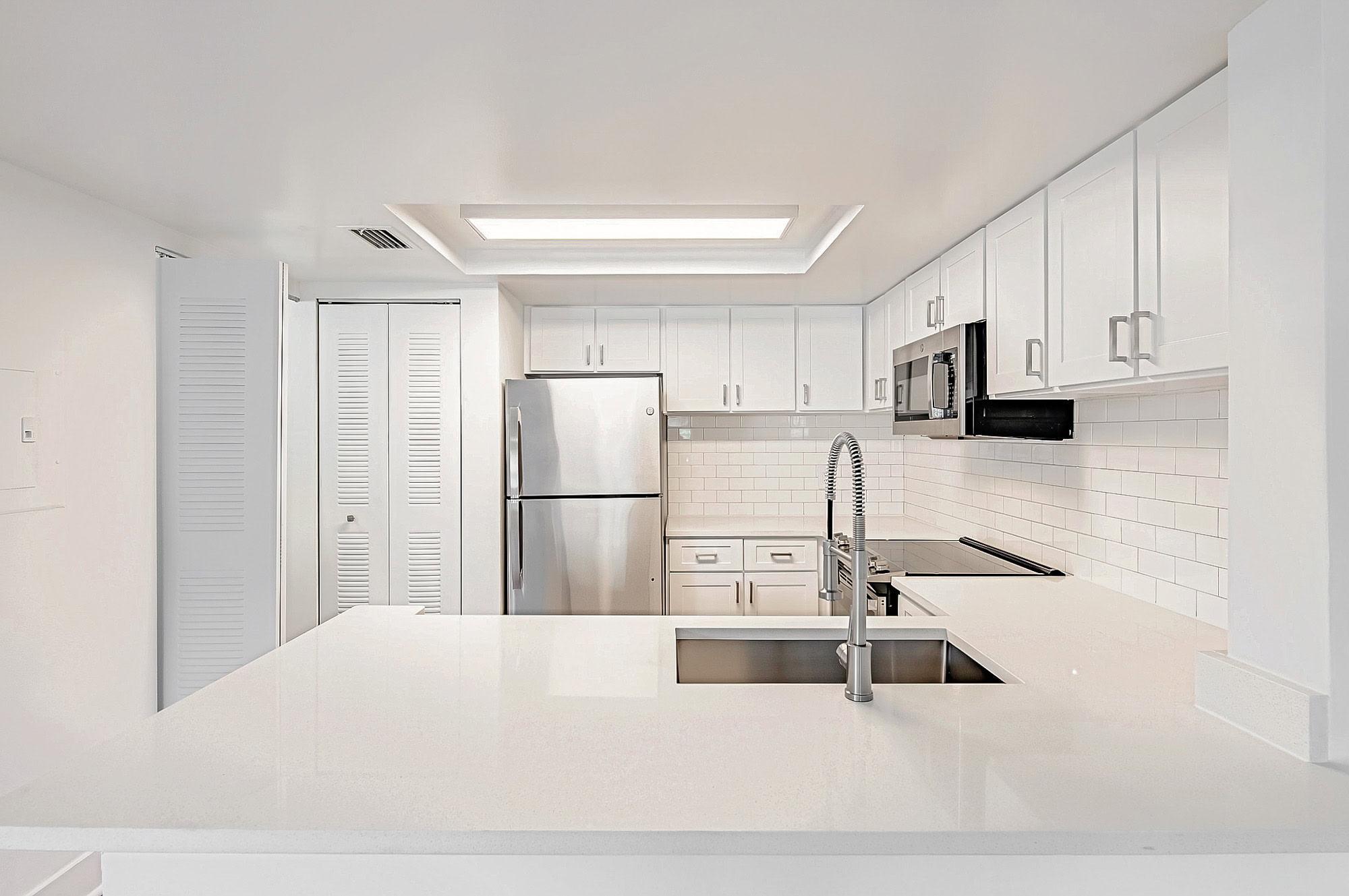 The interior of a kitchen at The Reserve at Ashley Lake apartments.