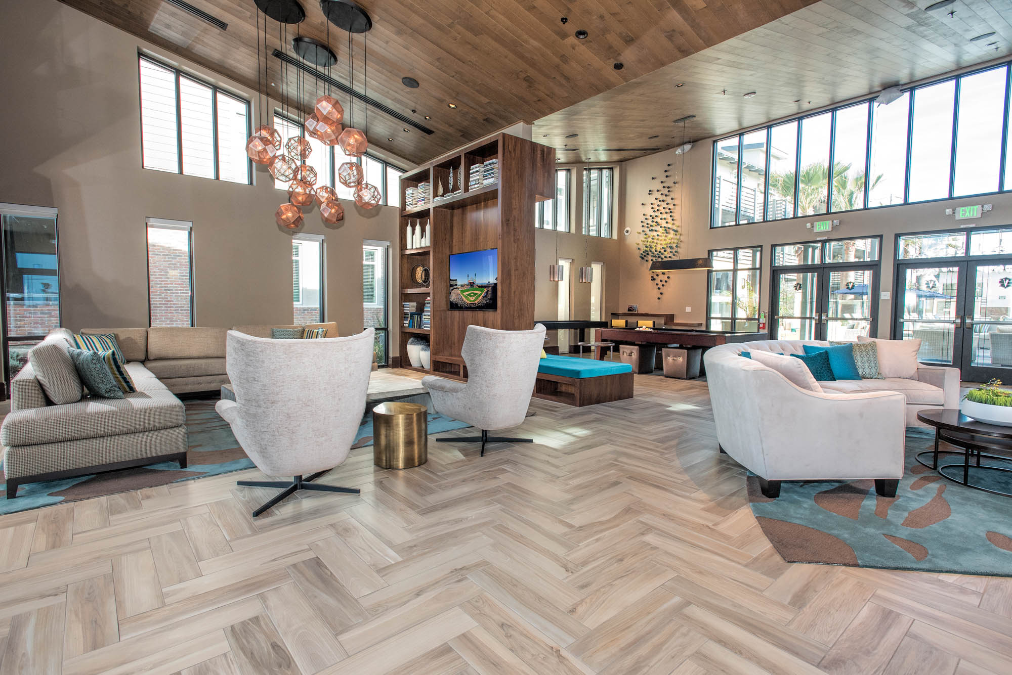 A spacious luxurious lounge in the clubhouse at the Vintage apartments in Pleasanton, CA