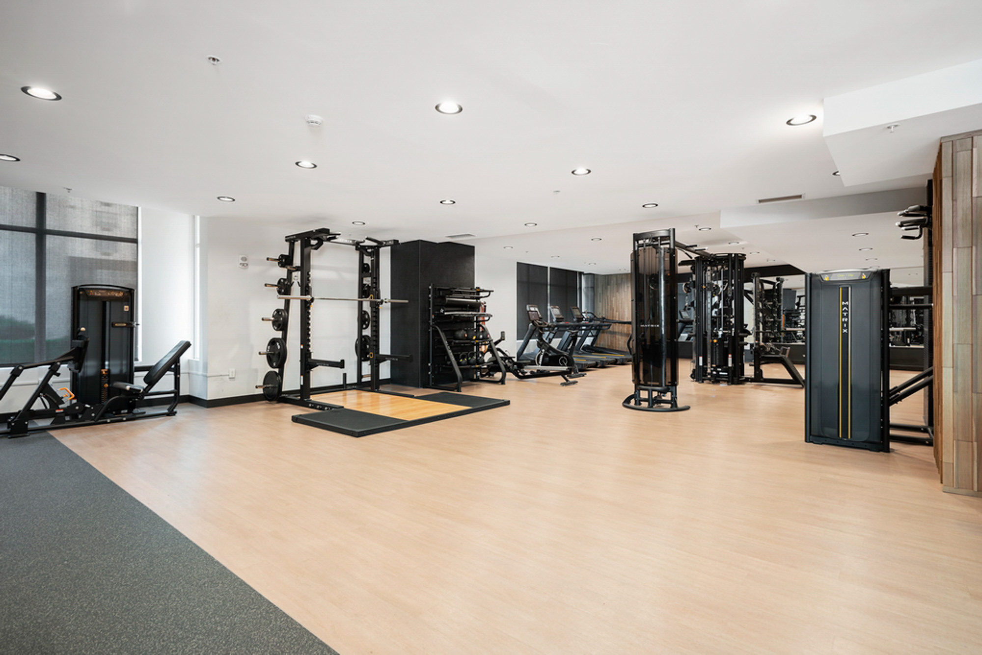 Fitness center at Vantage Pointe apartments in San Diego, CA