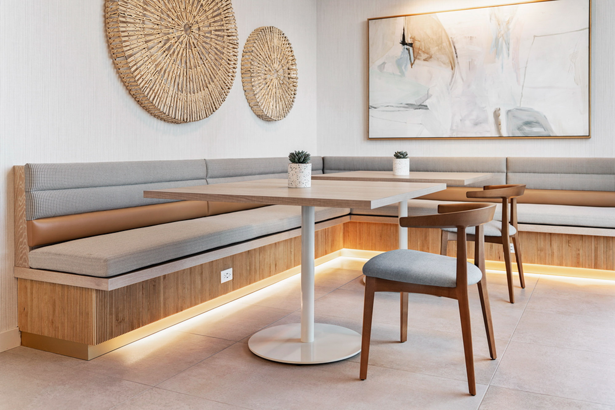 Seating area at Vantage Pointe apartments in San Diego, CA