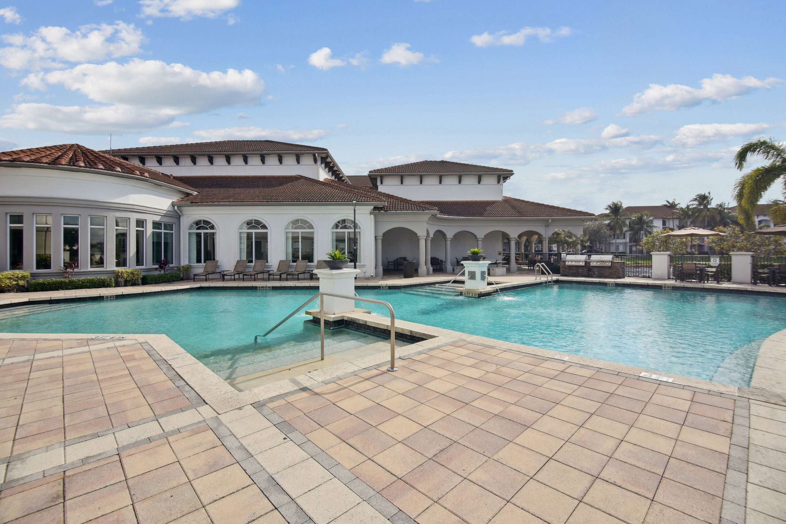 A pool at Solano at Miramar FL apartments in Miramar, South Florida