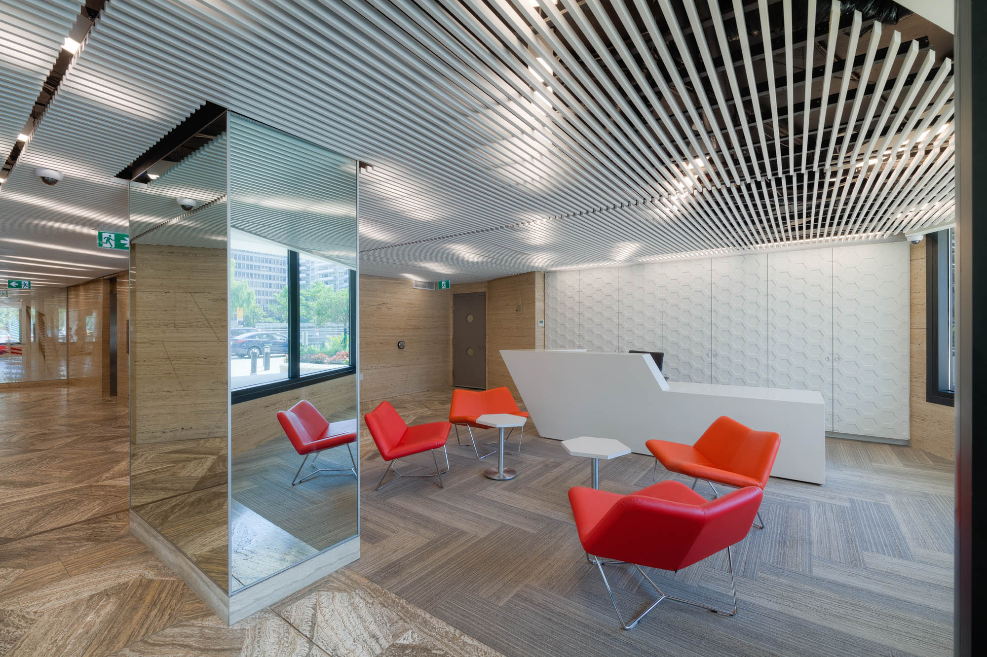 77 Davisville