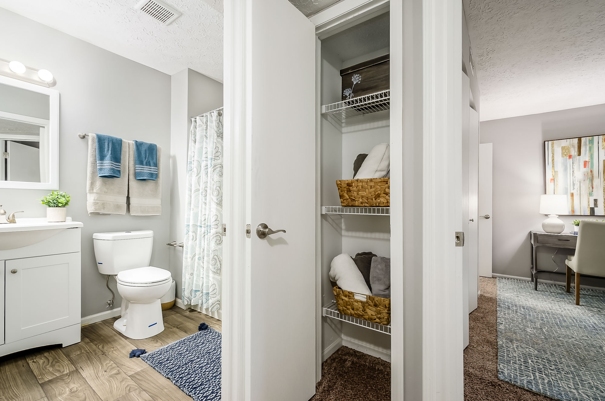 The bathroom in an apartment at The Gardens in Columbus, OH.