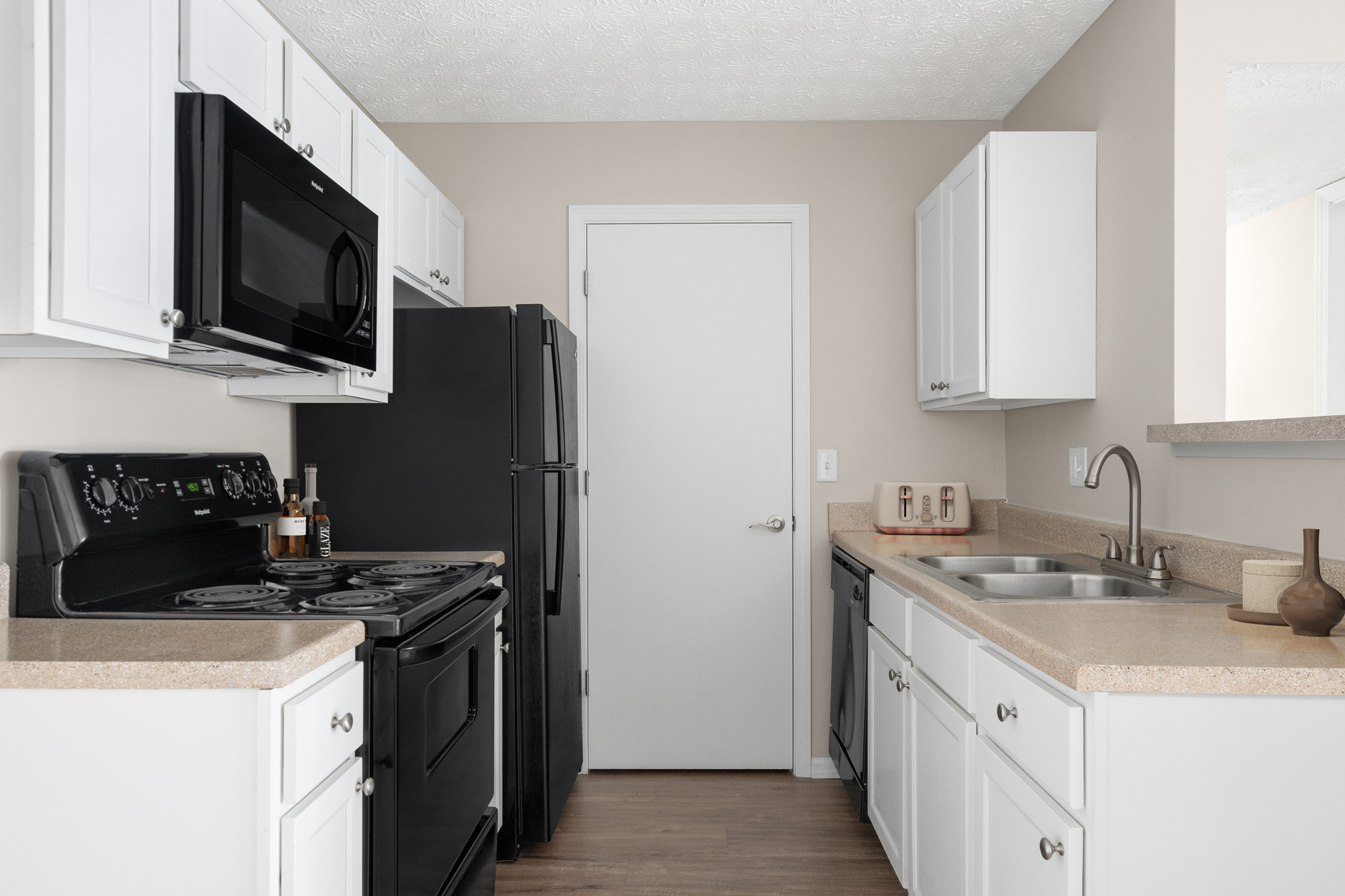 The kitchen in an apartment at The Gardens in Columbus, OH.