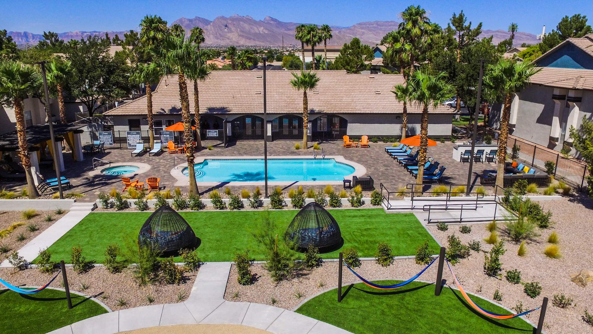 Aerial view of Xander 3900 pool, amenities, and clubhouse.