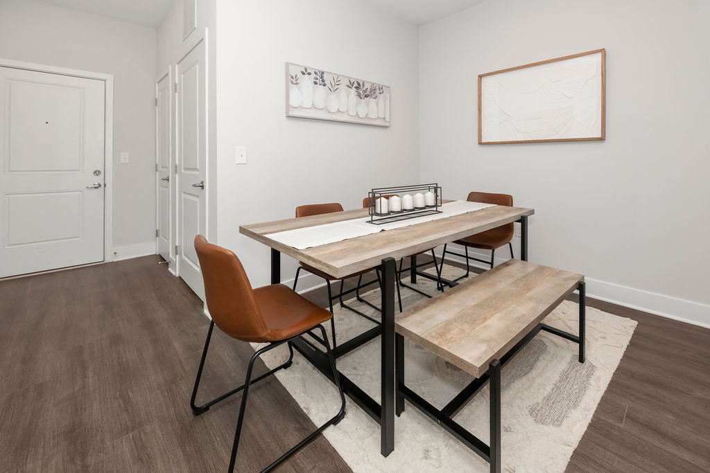 A dining area in an apartment at the Courtney Ridge apartments in Charlotte NC