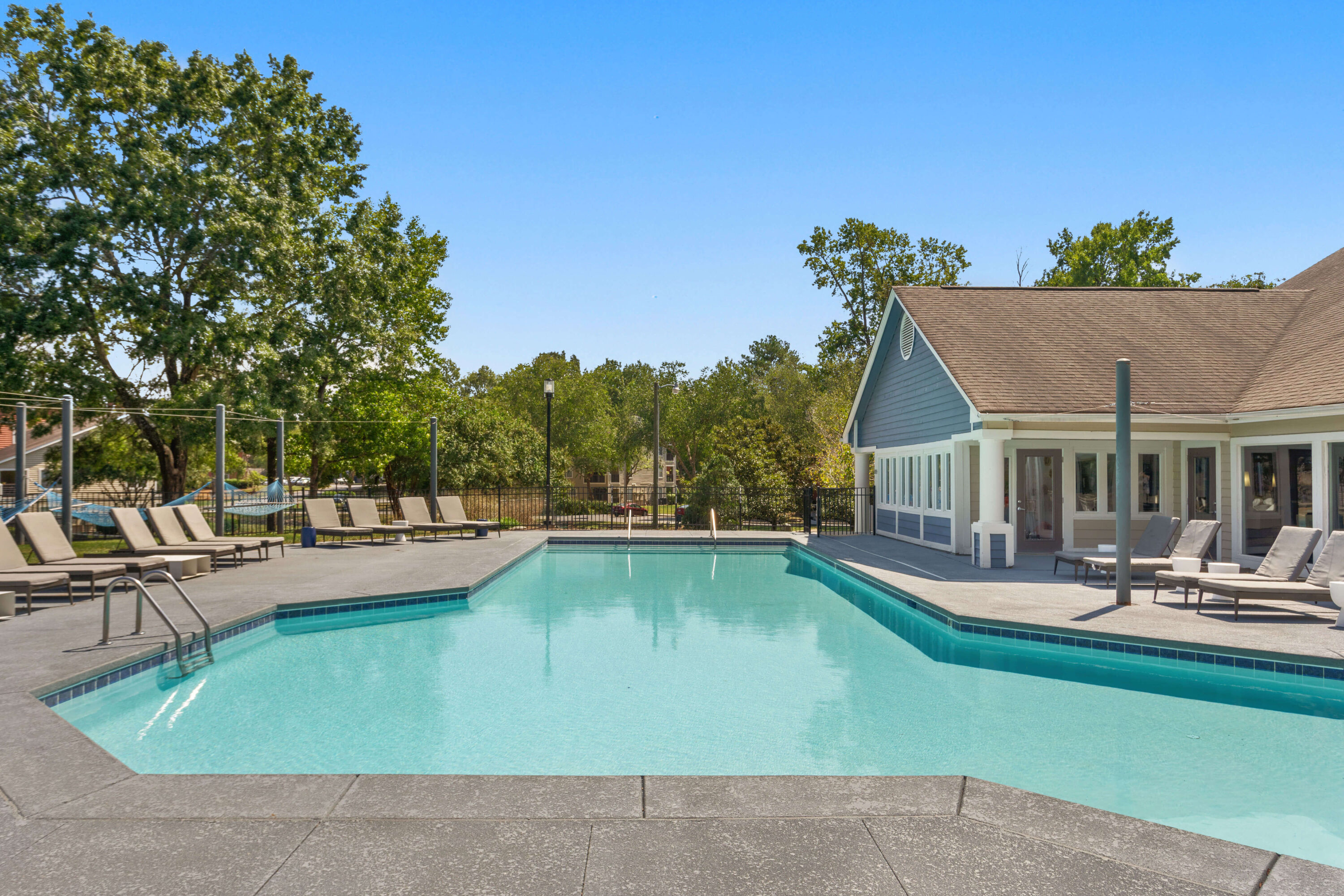 CrosstownAtChapelHill_Raleigh_Pool